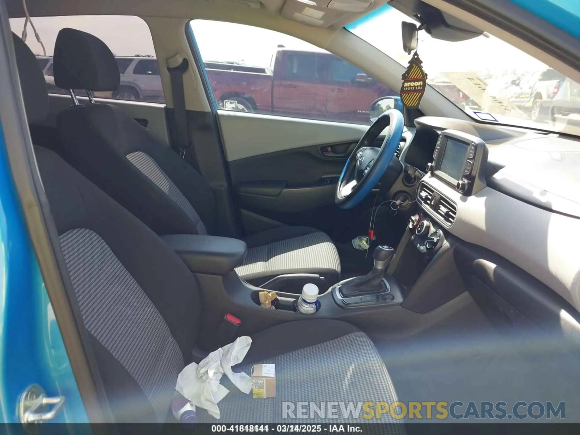 5 fotografías del automóvil dañado KM8K1CAA1KU298113 HYUNDAI KONA 2019