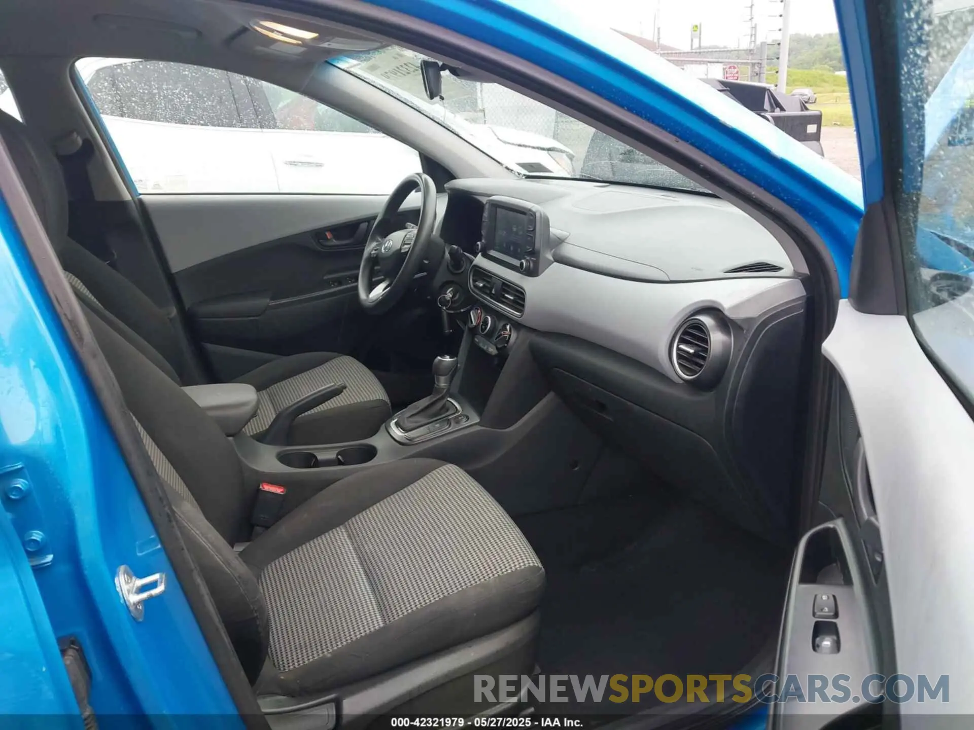 5 fotografías del automóvil dañado KM8K1CAA3KU298078 HYUNDAI KONA 2019