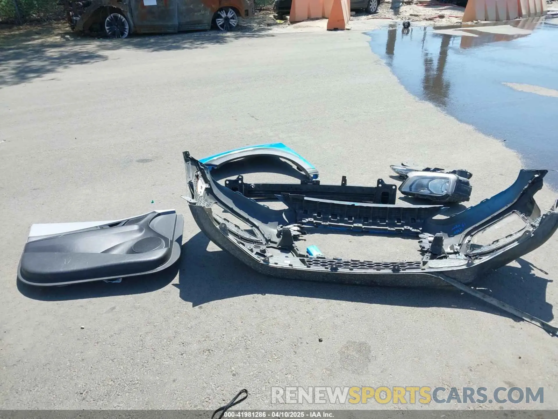 12 fotografías del automóvil dañado KM8K1CAA4KU274937 HYUNDAI KONA 2019