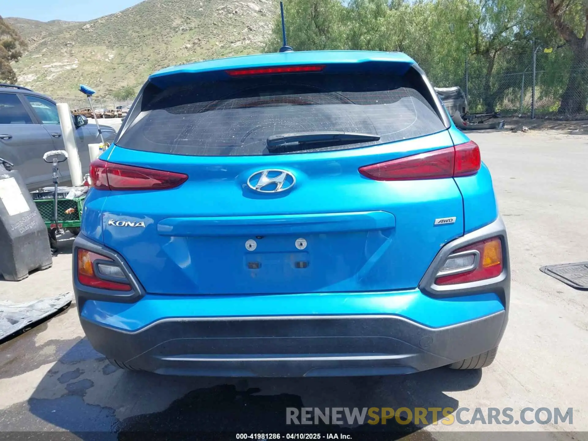 17 fotografías del automóvil dañado KM8K1CAA4KU274937 HYUNDAI KONA 2019