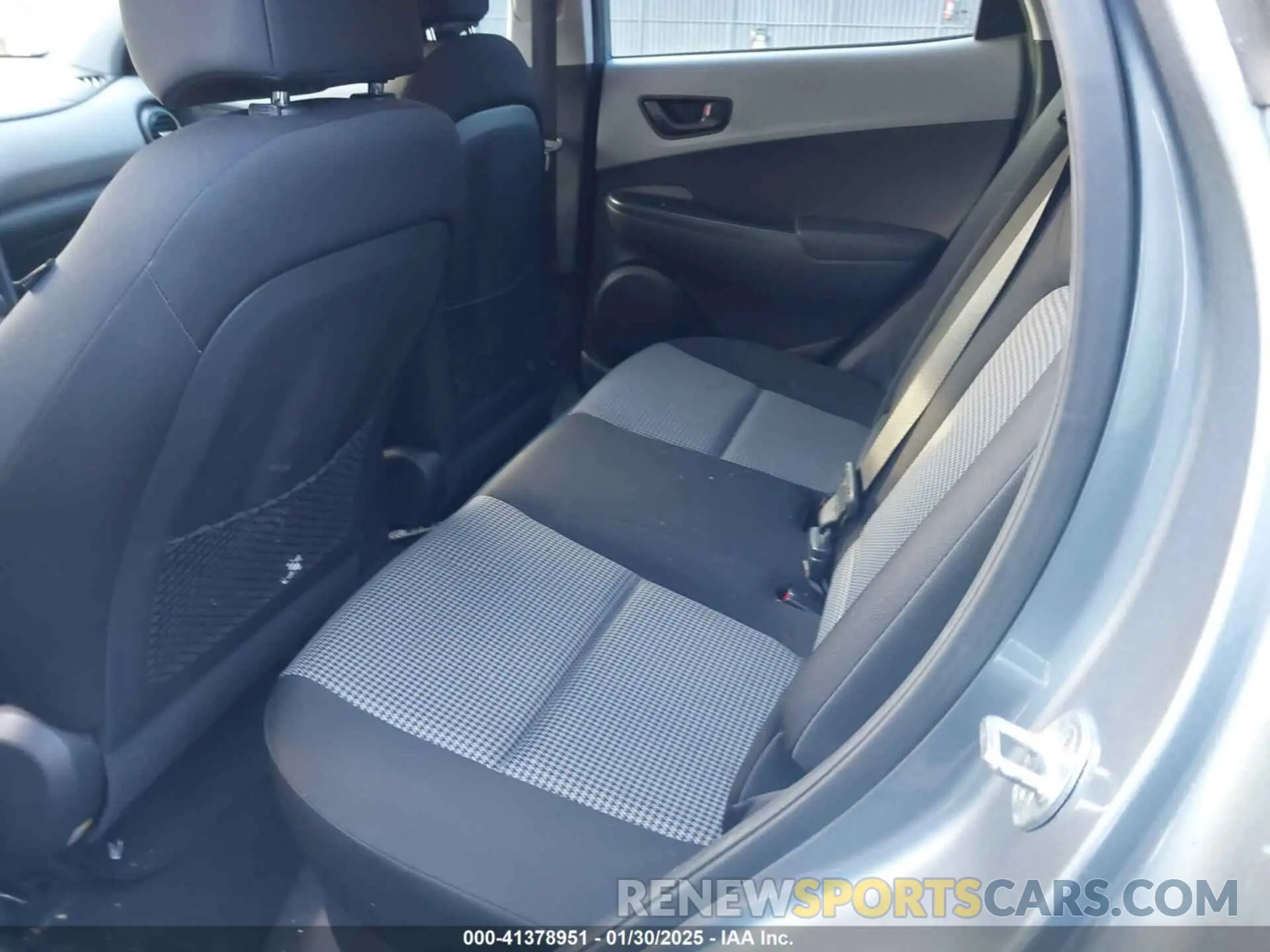 8 fotografías del automóvil dañado KM8K1CAA4KU367943 HYUNDAI KONA 2019
