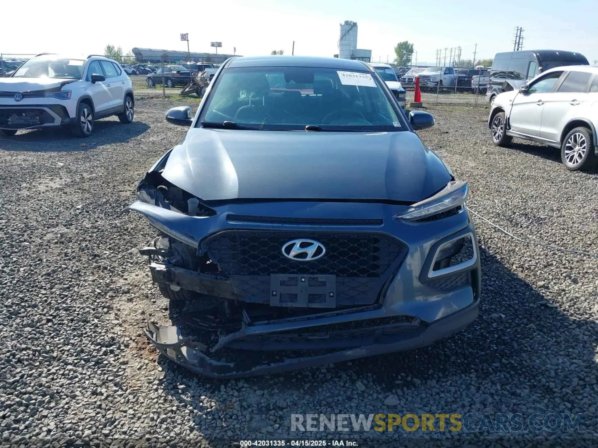 12 fotografías del automóvil dañado KM8K1CAA8KU288114 HYUNDAI KONA 2019