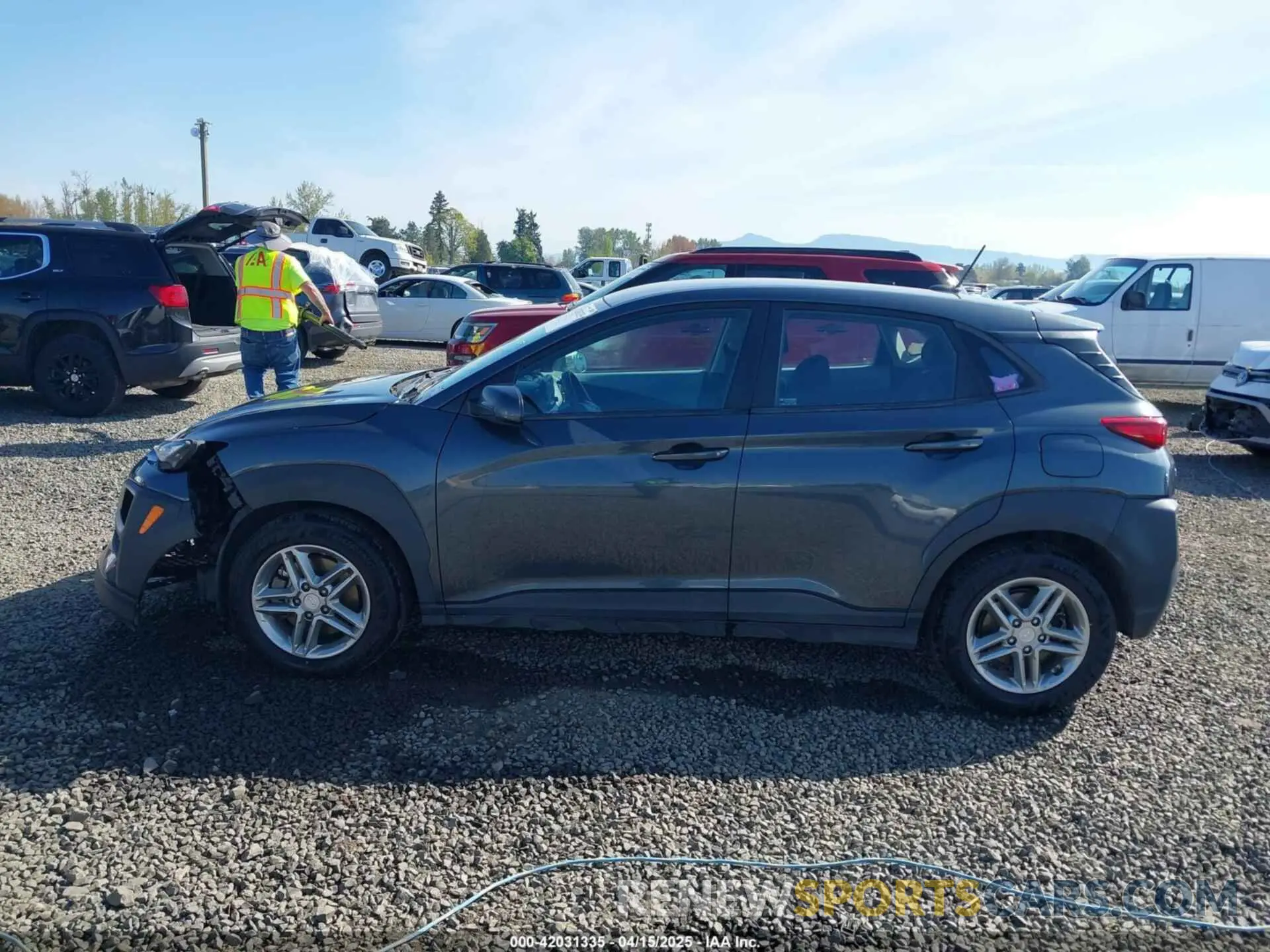 14 fotografías del automóvil dañado KM8K1CAA8KU288114 HYUNDAI KONA 2019