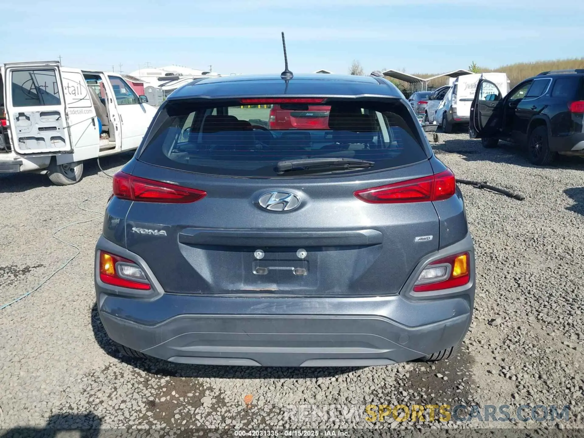 16 fotografías del automóvil dañado KM8K1CAA8KU288114 HYUNDAI KONA 2019