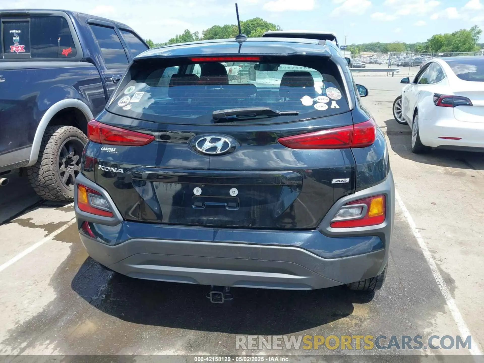 16 fotografías del automóvil dañado KM8K1CAA8KU291059 HYUNDAI KONA 2019