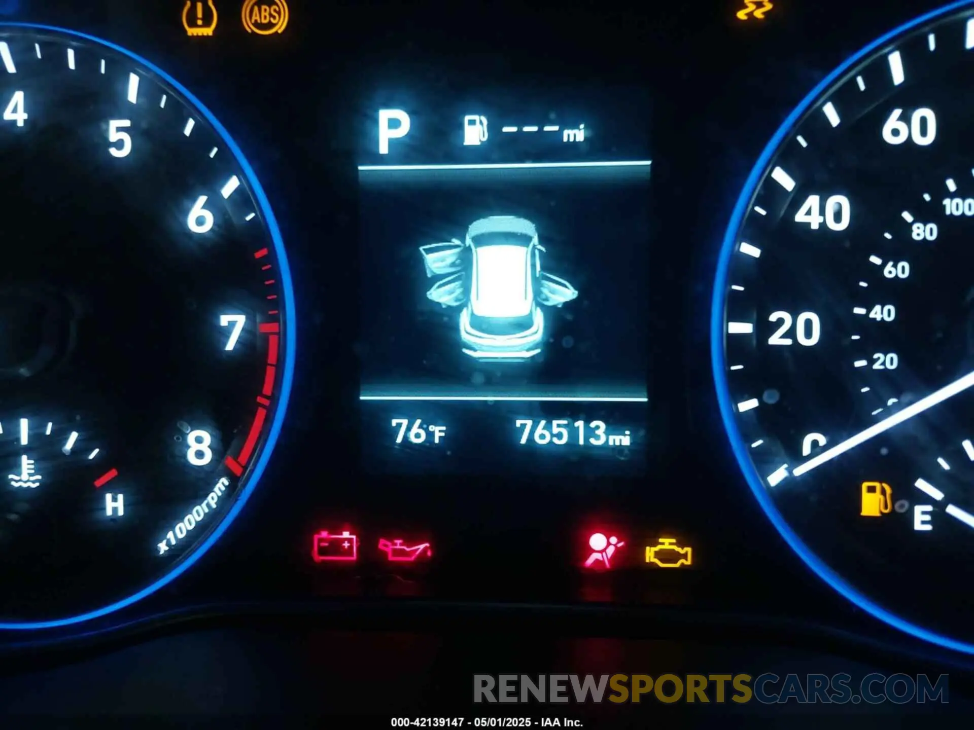15 fotografías del automóvil dañado KM8K1CAA9KU216838 HYUNDAI KONA 2019