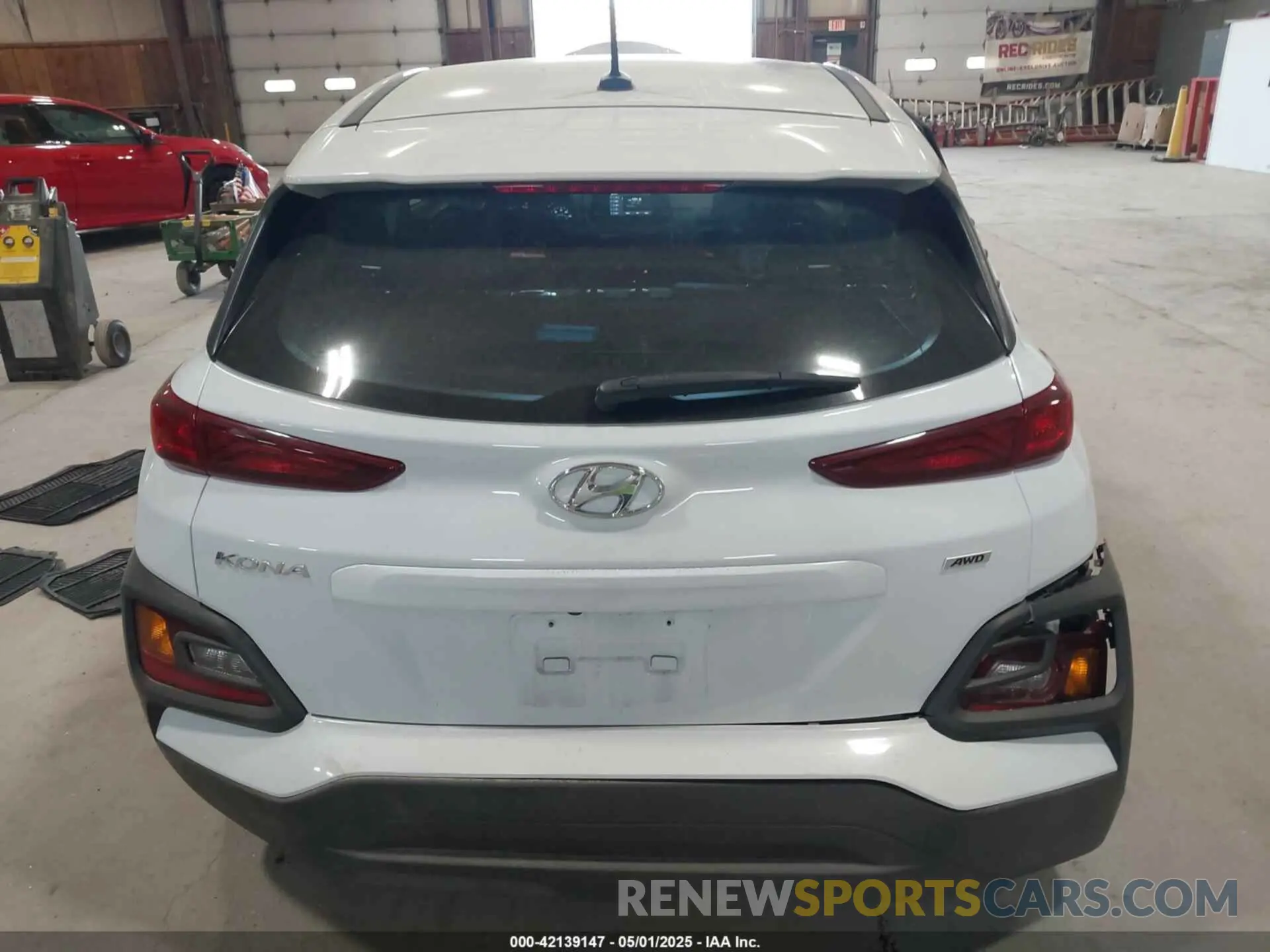 16 fotografías del automóvil dañado KM8K1CAA9KU216838 HYUNDAI KONA 2019