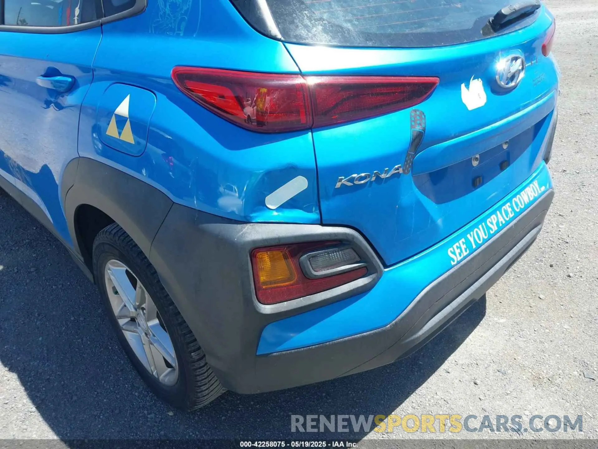6 fotografías del automóvil dañado KM8K1CAAXKU297932 HYUNDAI KONA 2019