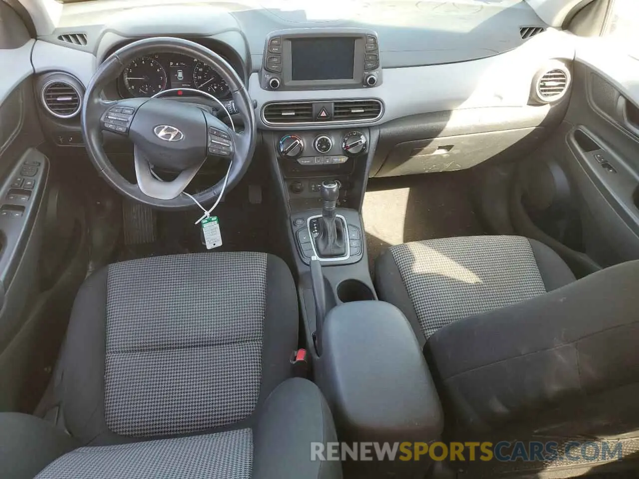 8 fotografías del automóvil dañado KM8K22AA5KU321920 HYUNDAI KONA 2019