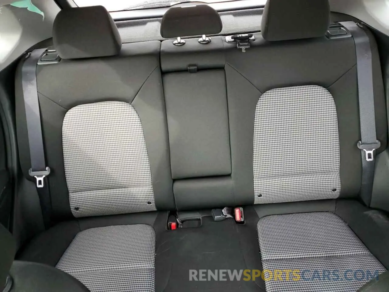 10 fotografías del automóvil dañado KM8K22AAXKU382423 HYUNDAI KONA 2019