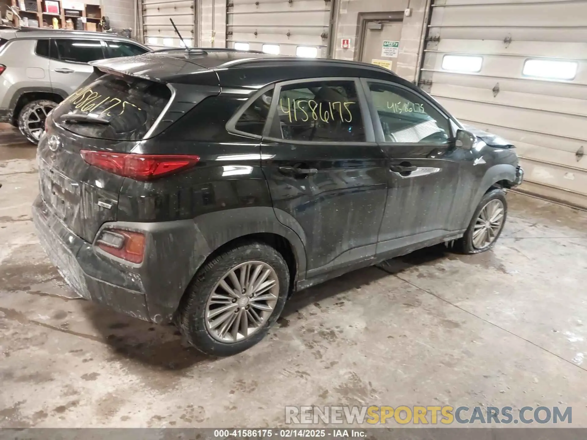 4 fotografías del automóvil dañado KM8K2CAA0KU250471 HYUNDAI KONA 2019