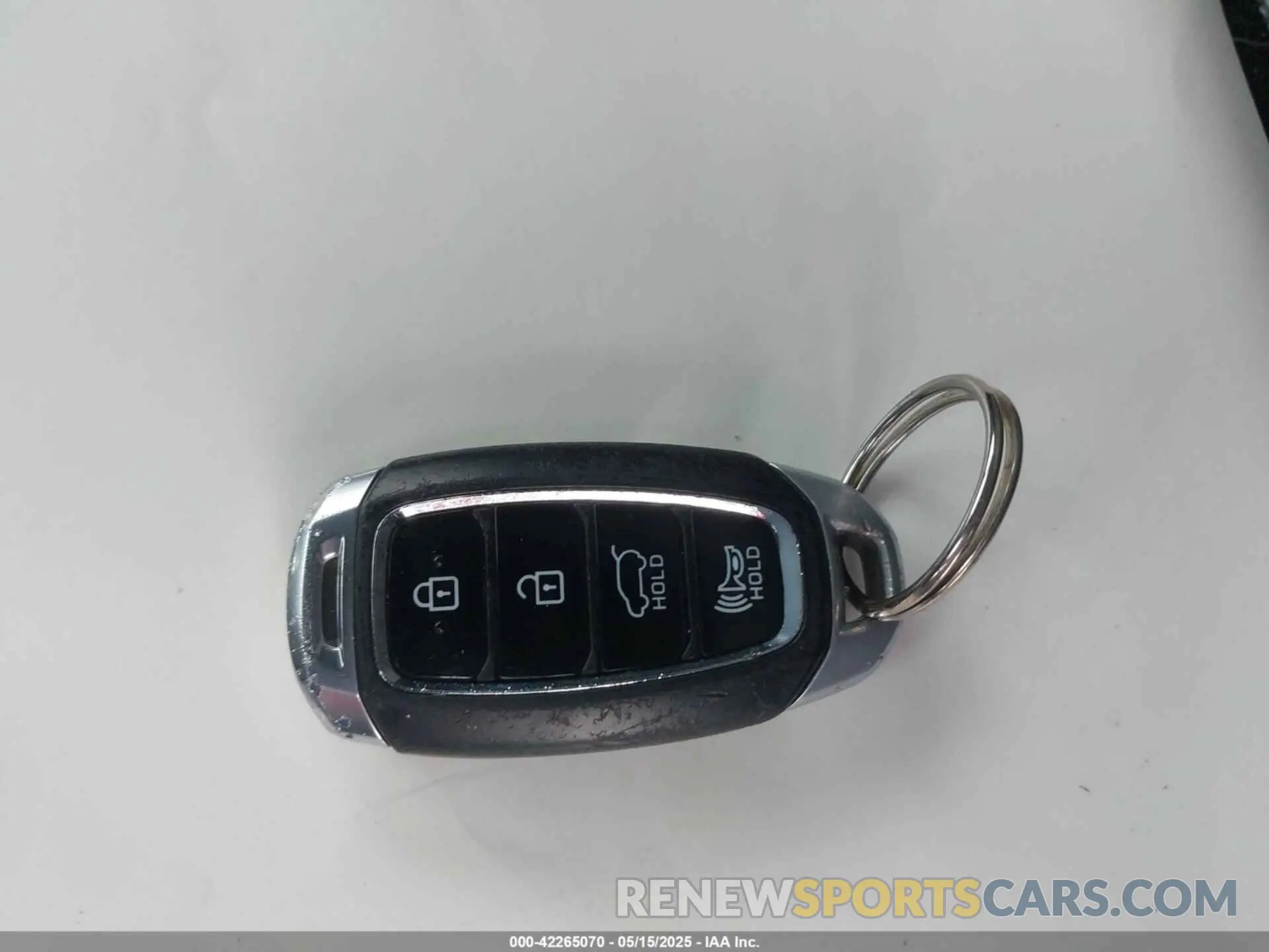 11 fotografías del automóvil dañado KM8K2CAA1KU330510 HYUNDAI KONA 2019
