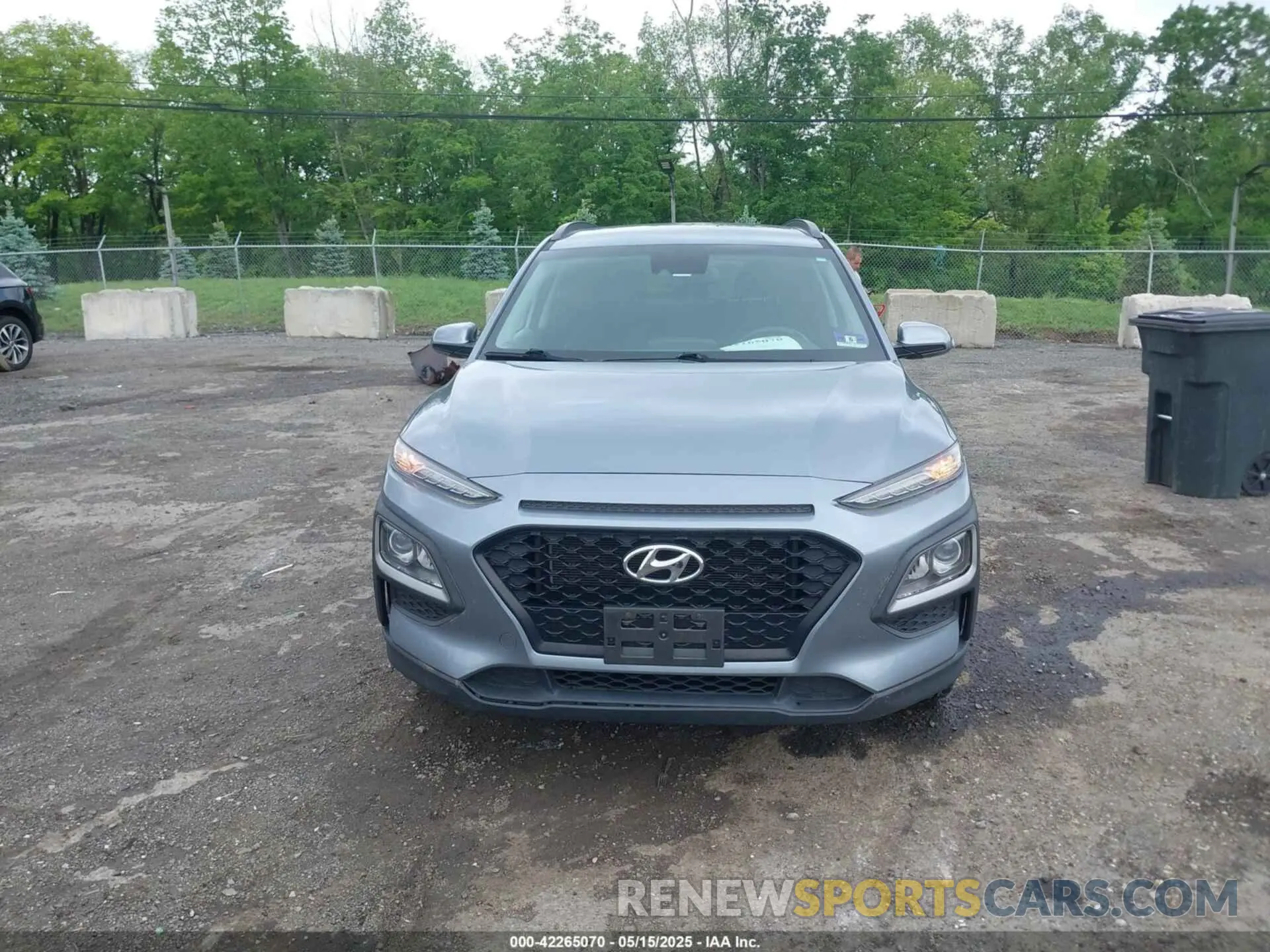 12 fotografías del automóvil dañado KM8K2CAA1KU330510 HYUNDAI KONA 2019