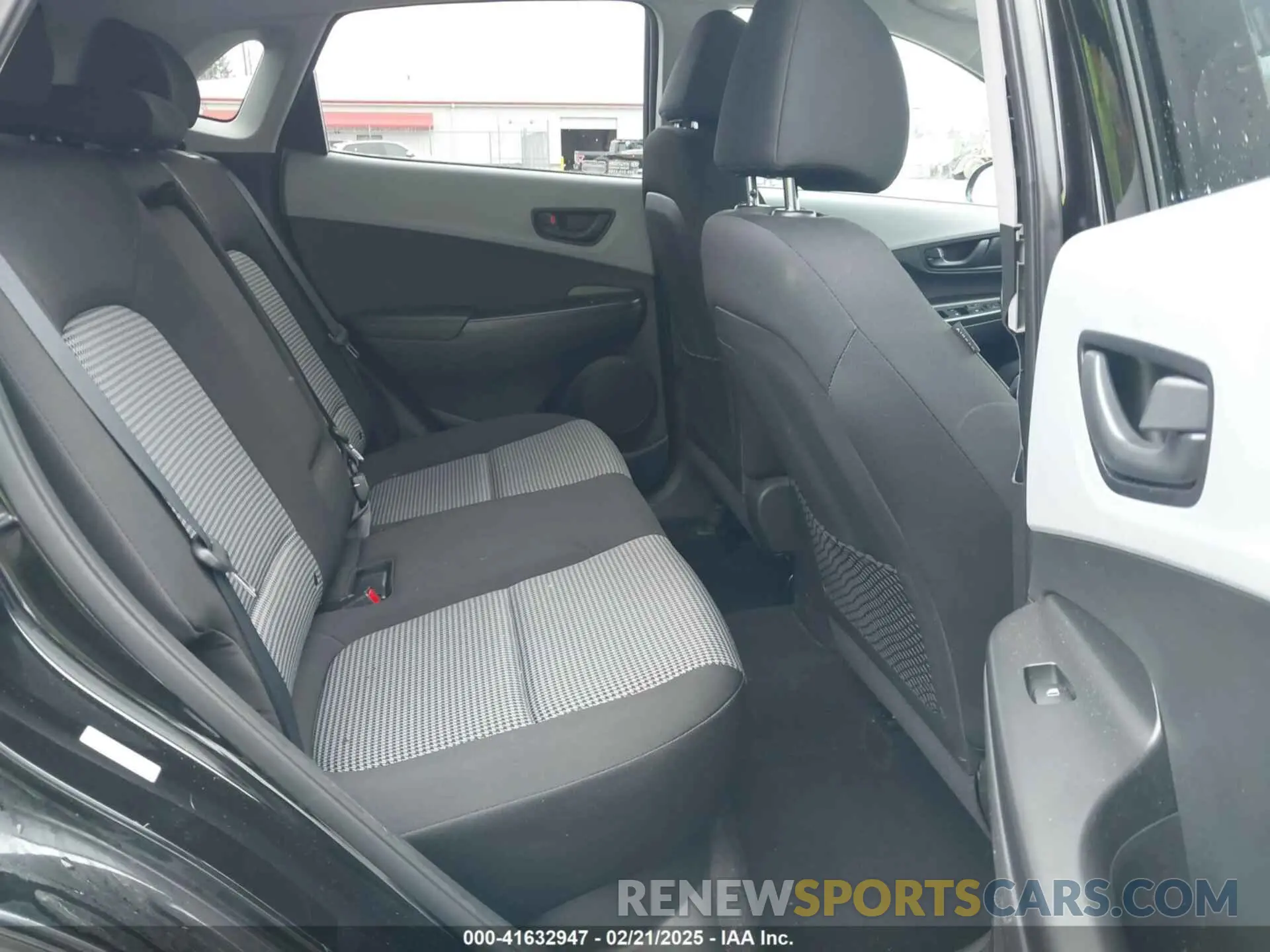 8 fotografías del automóvil dañado KM8K2CAA1KU369064 HYUNDAI KONA 2019
