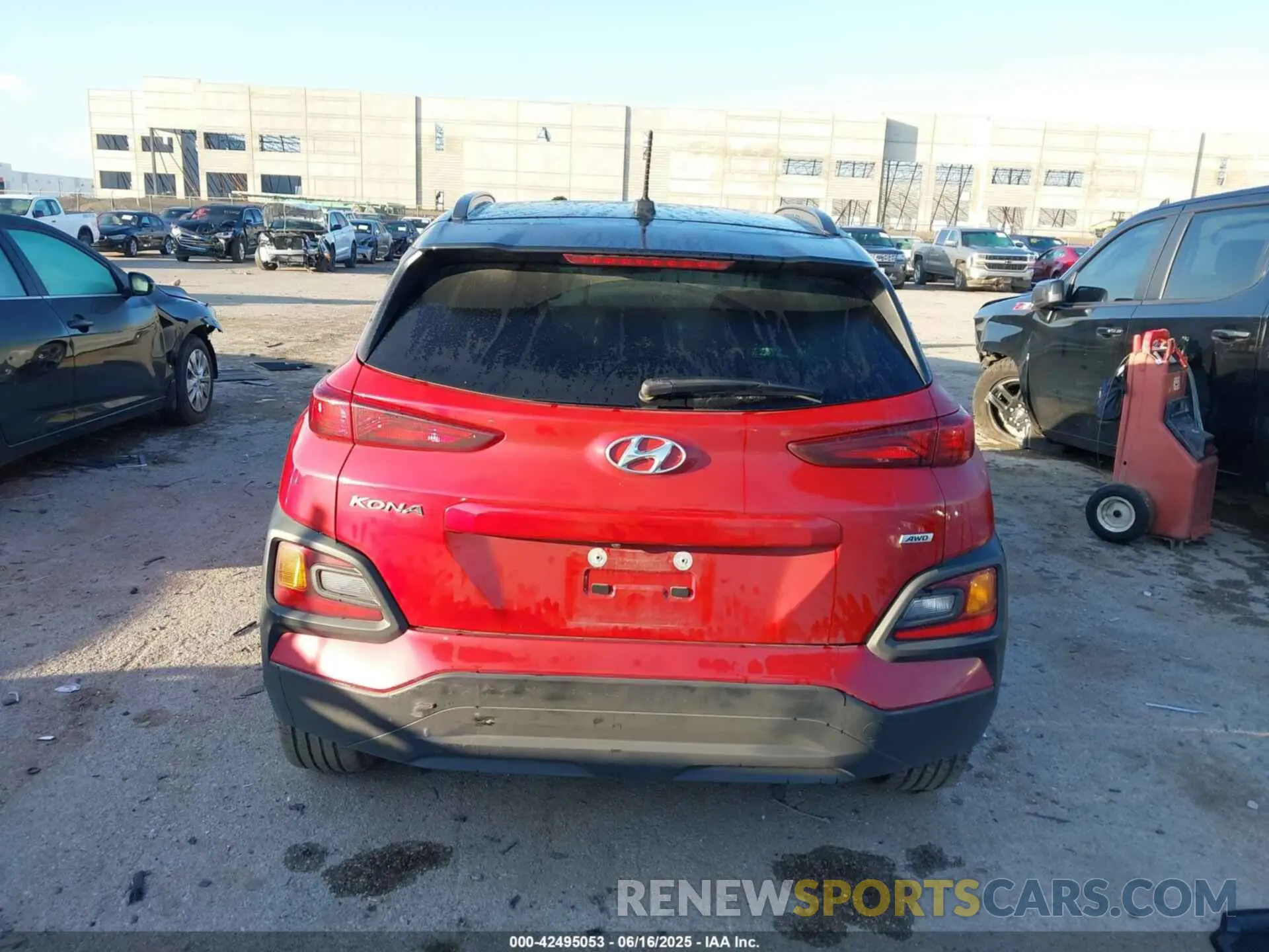 15 fotografías del automóvil dañado KM8K2CAA6KU387530 HYUNDAI KONA 2019