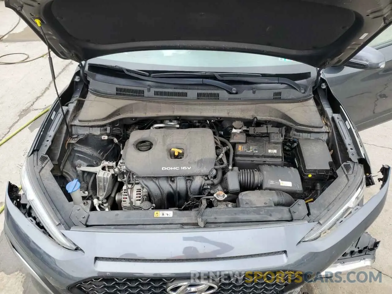 12 fotografías del automóvil dañado KM8K2CAA8KU377159 HYUNDAI KONA 2019