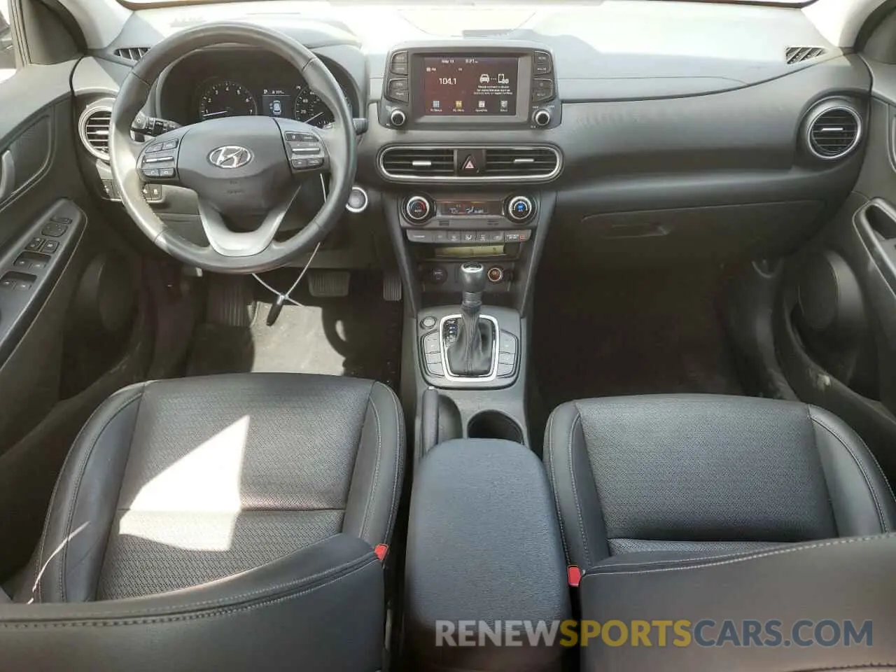 8 fotografías del automóvil dañado KM8K33A54KU205100 HYUNDAI KONA 2019
