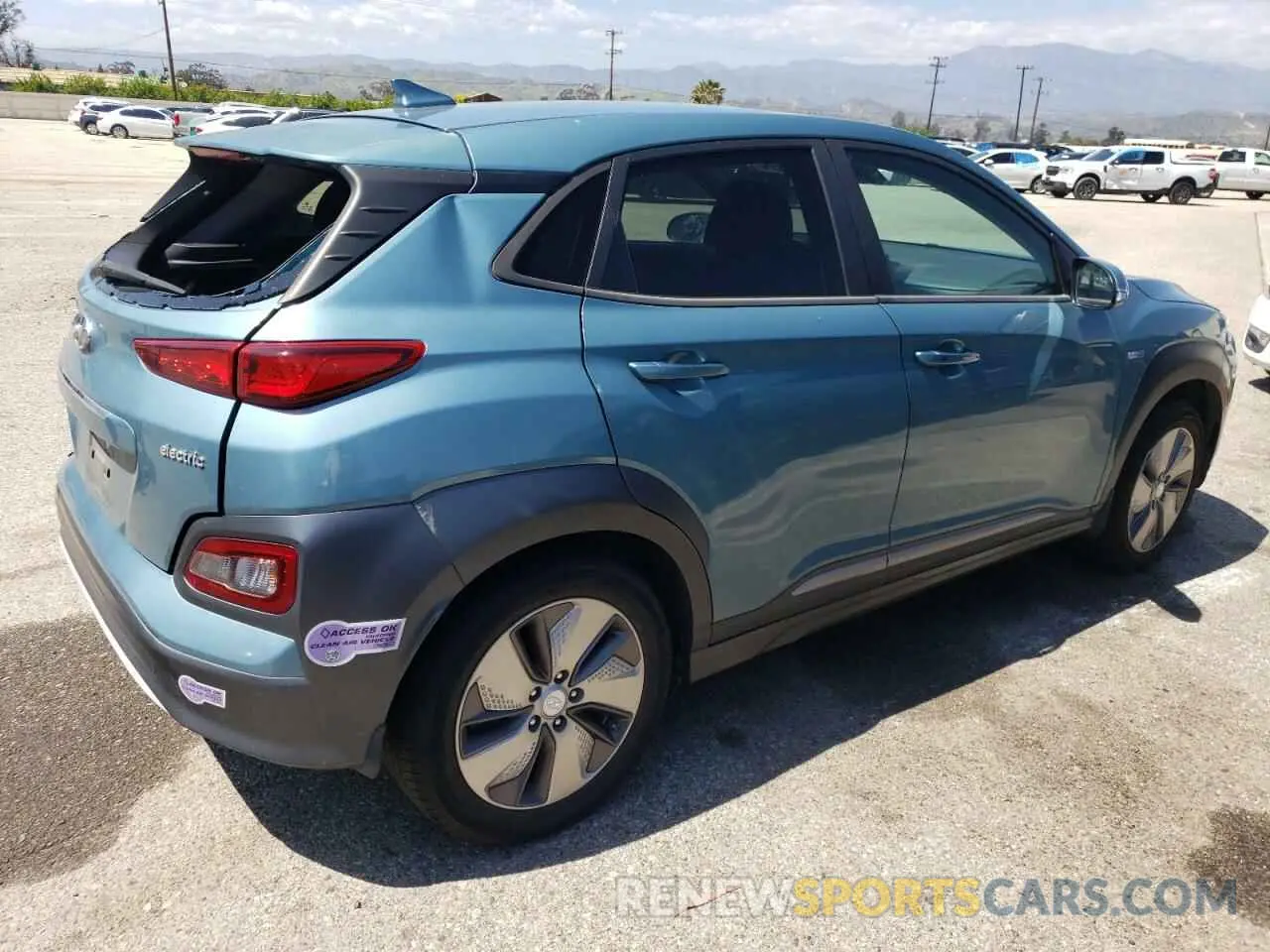 3 fotografías del automóvil dañado KM8K33AG2KU023414 HYUNDAI KONA 2019