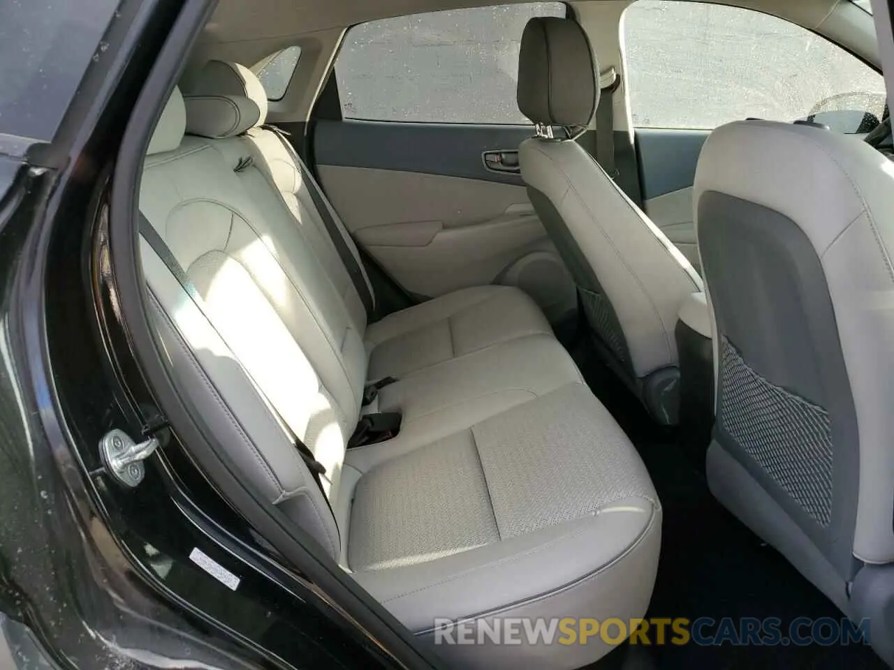 11 fotografías del automóvil dañado KM8K33AG5KU026243 HYUNDAI KONA 2019