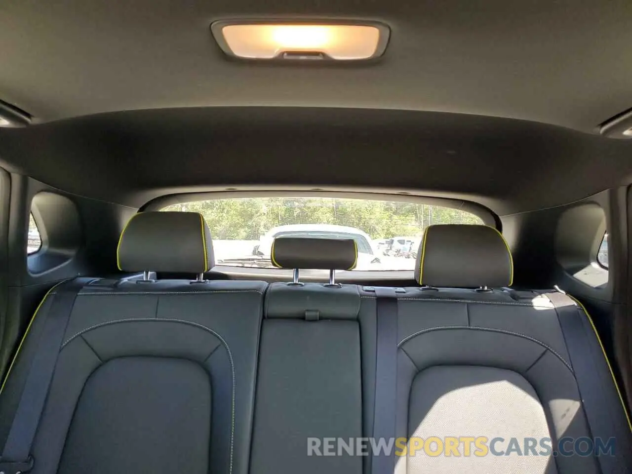 10 fotografías del automóvil dañado KM8K53A54KU361003 HYUNDAI KONA 2019