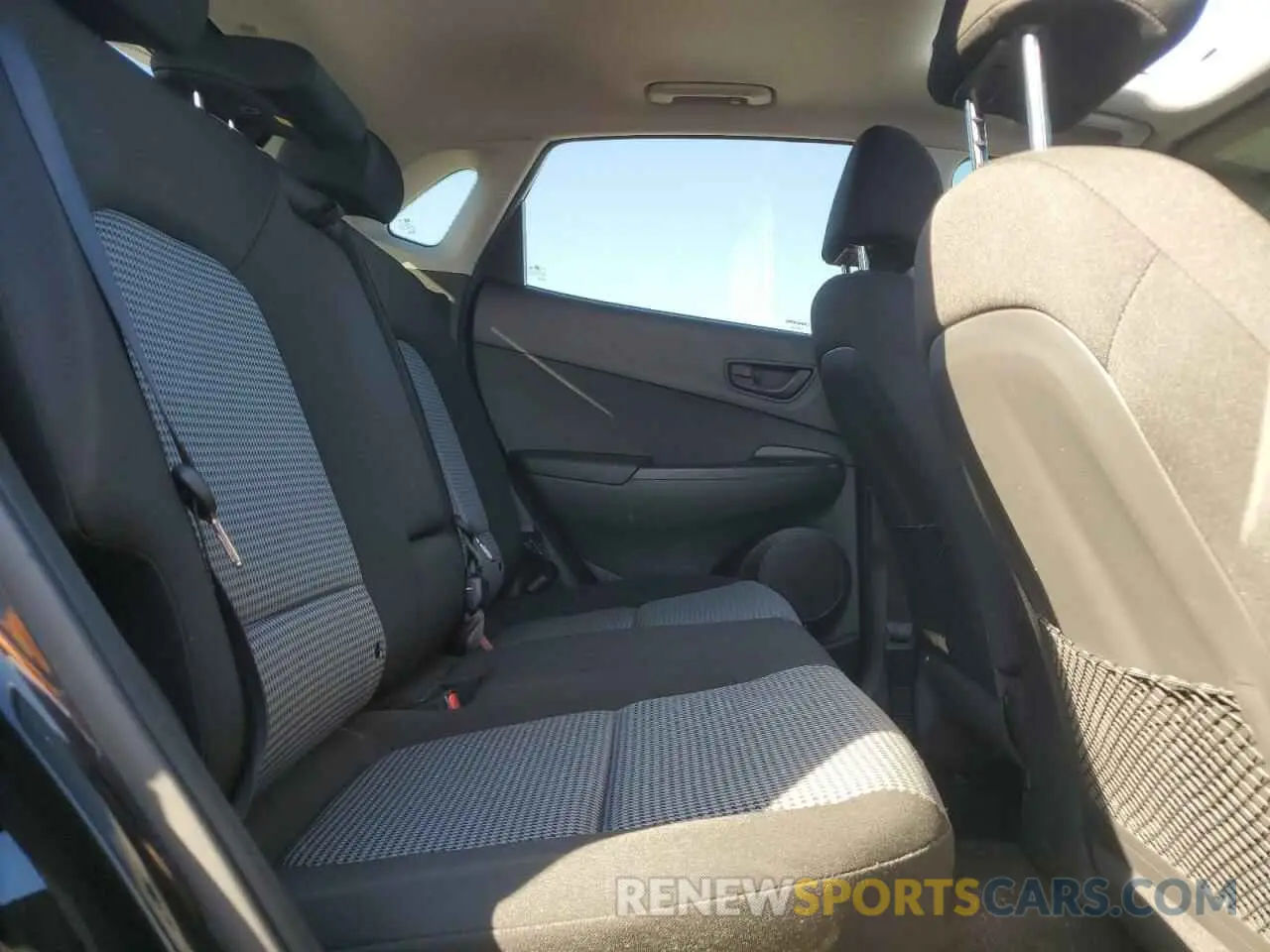 11 fotografías del automóvil dañado KM8K62AA2KU359920 HYUNDAI KONA 2019