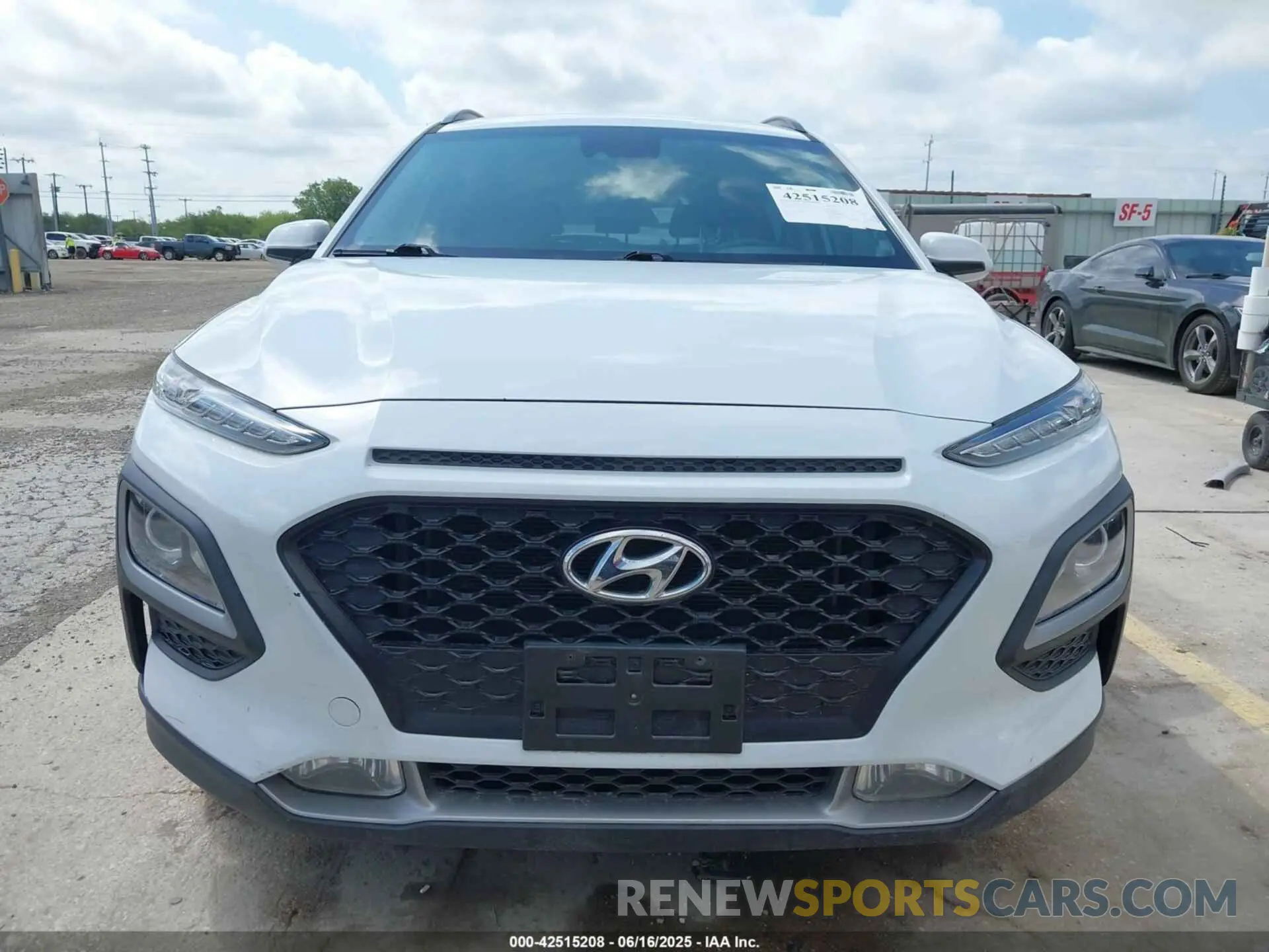 12 fotografías del automóvil dañado KM8K62AA9KU245087 HYUNDAI KONA 2019