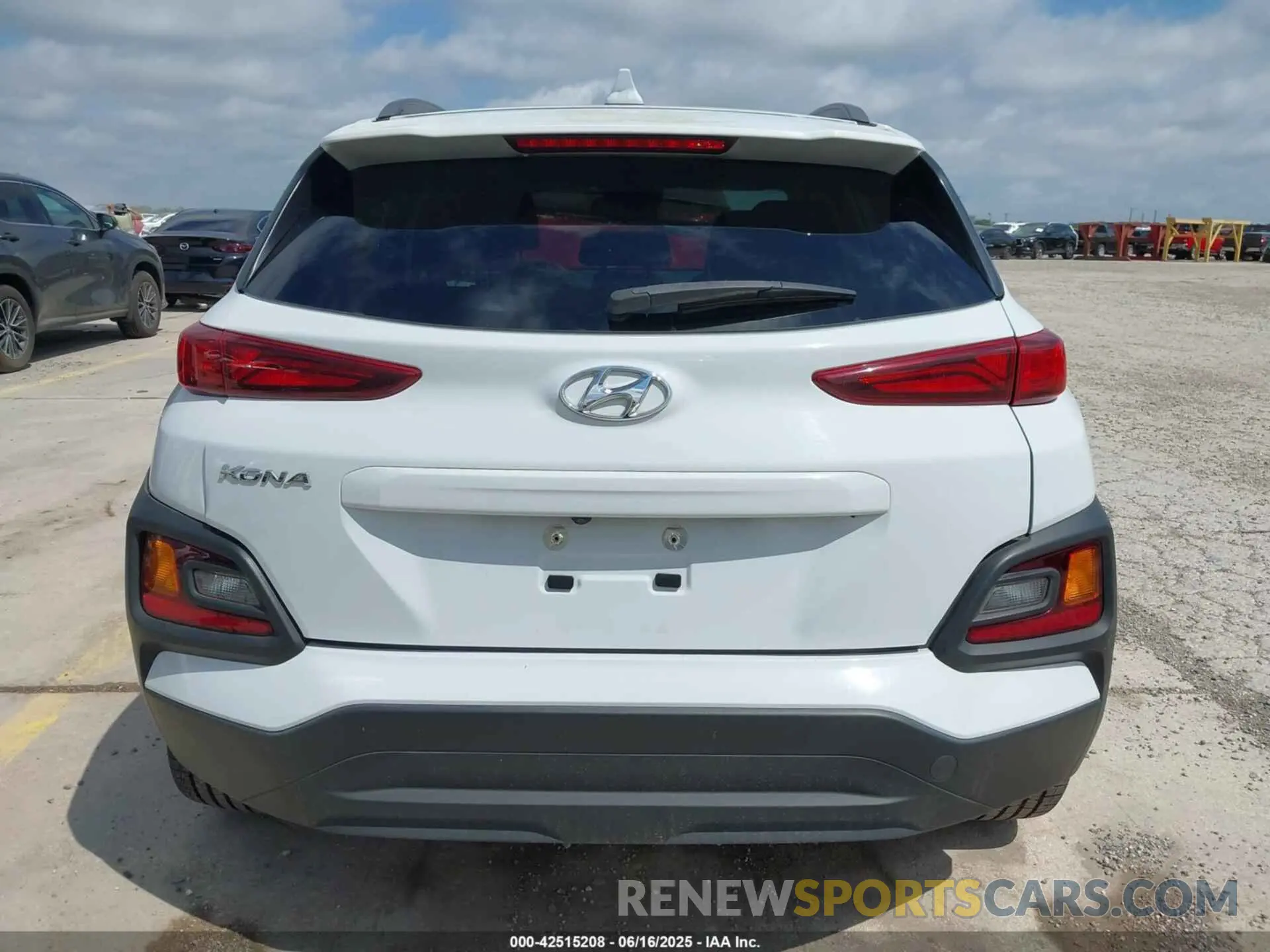 16 fotografías del automóvil dañado KM8K62AA9KU245087 HYUNDAI KONA 2019