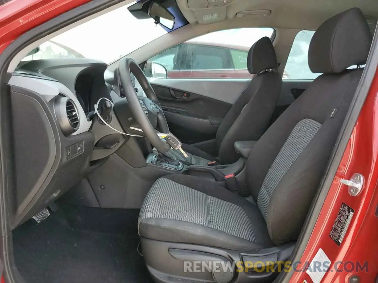 7 fotografías del automóvil dañado KM8K12AA1LU444649 HYUNDAI KONA 2020
