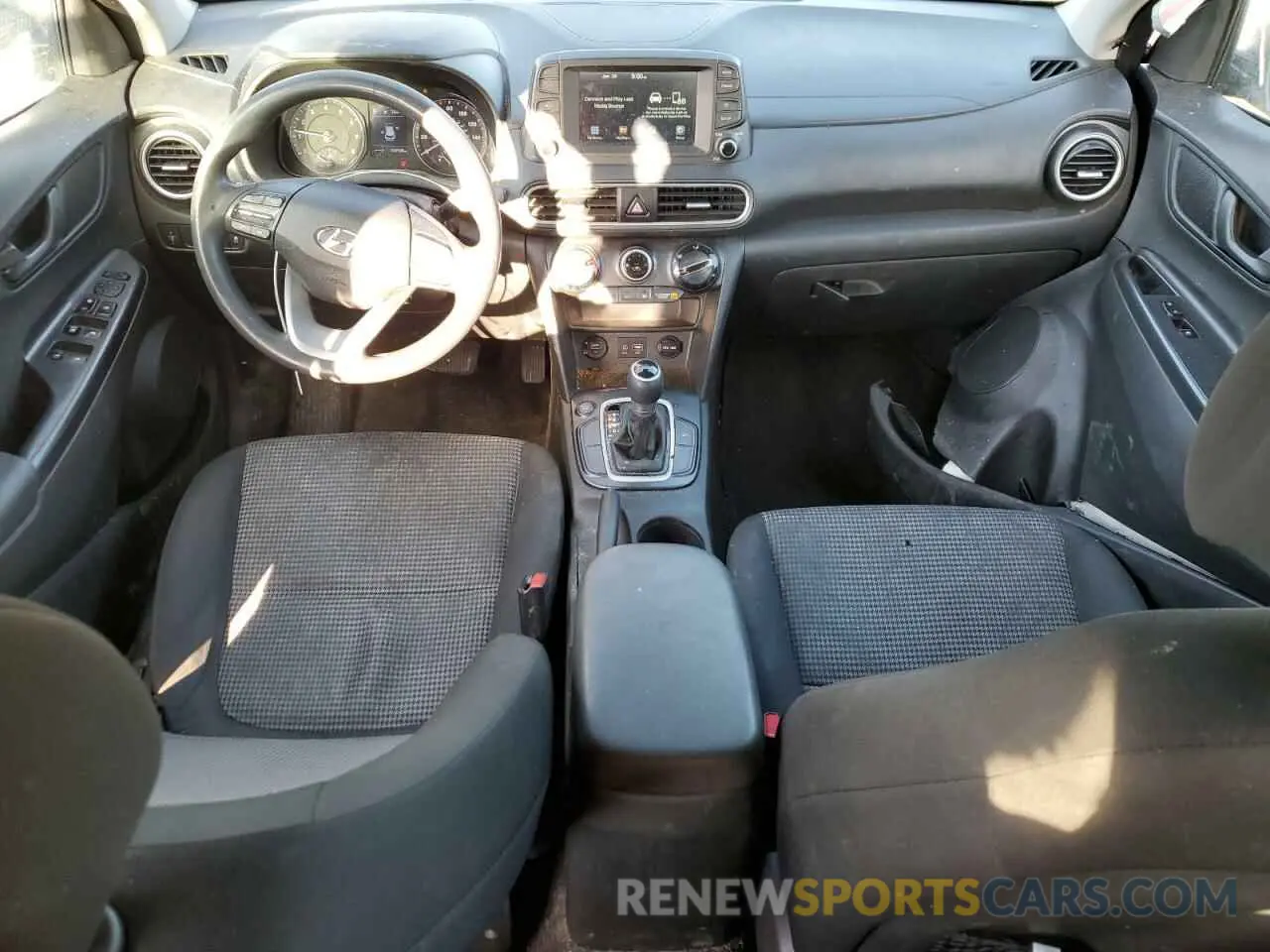 8 fotografías del automóvil dañado KM8K12AA1LU522962 HYUNDAI KONA 2020