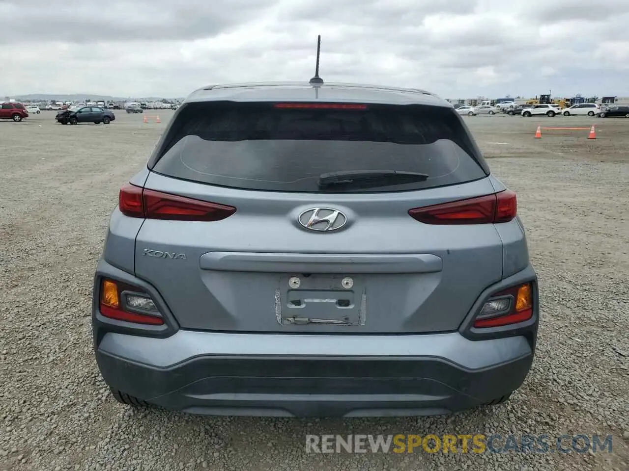 6 fotografías del automóvil dañado KM8K12AA4LU538735 HYUNDAI KONA 2020