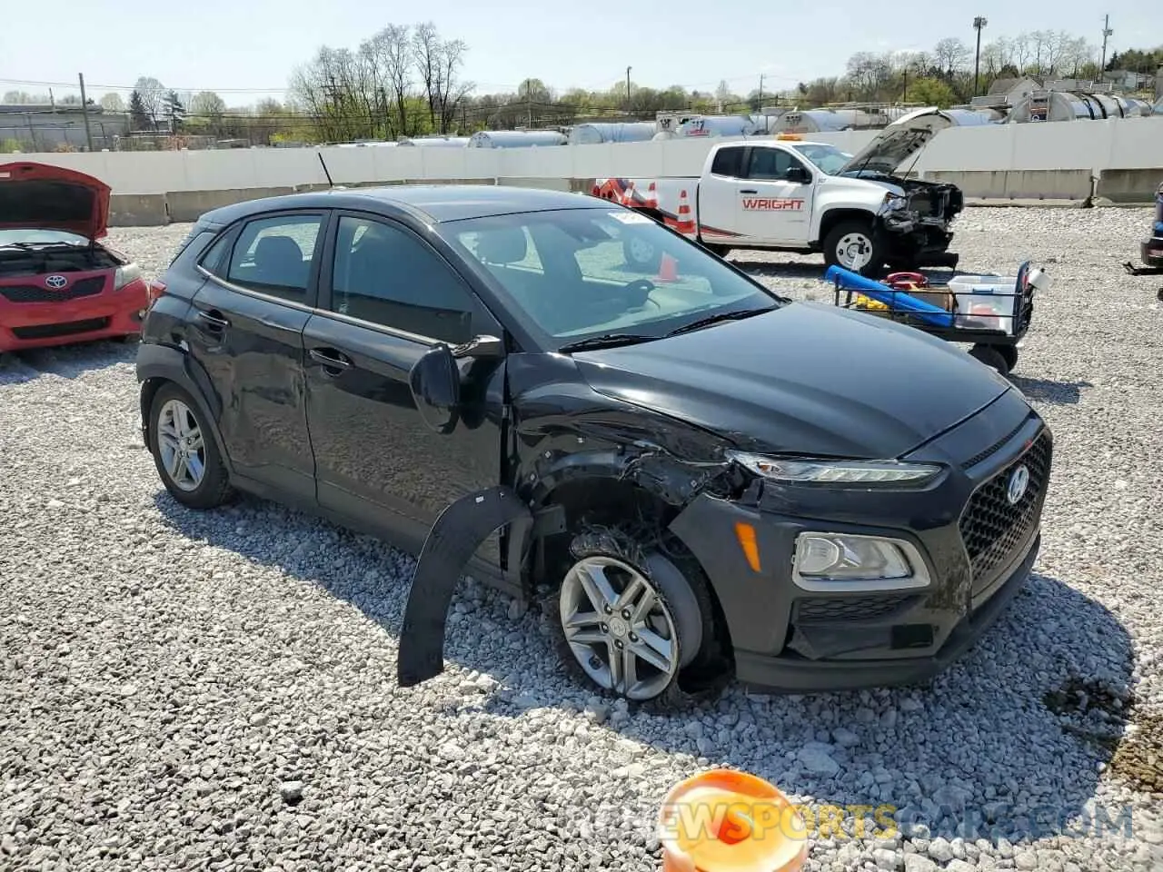 4 fotografías del automóvil dañado KM8K12AA6LU430973 HYUNDAI KONA 2020