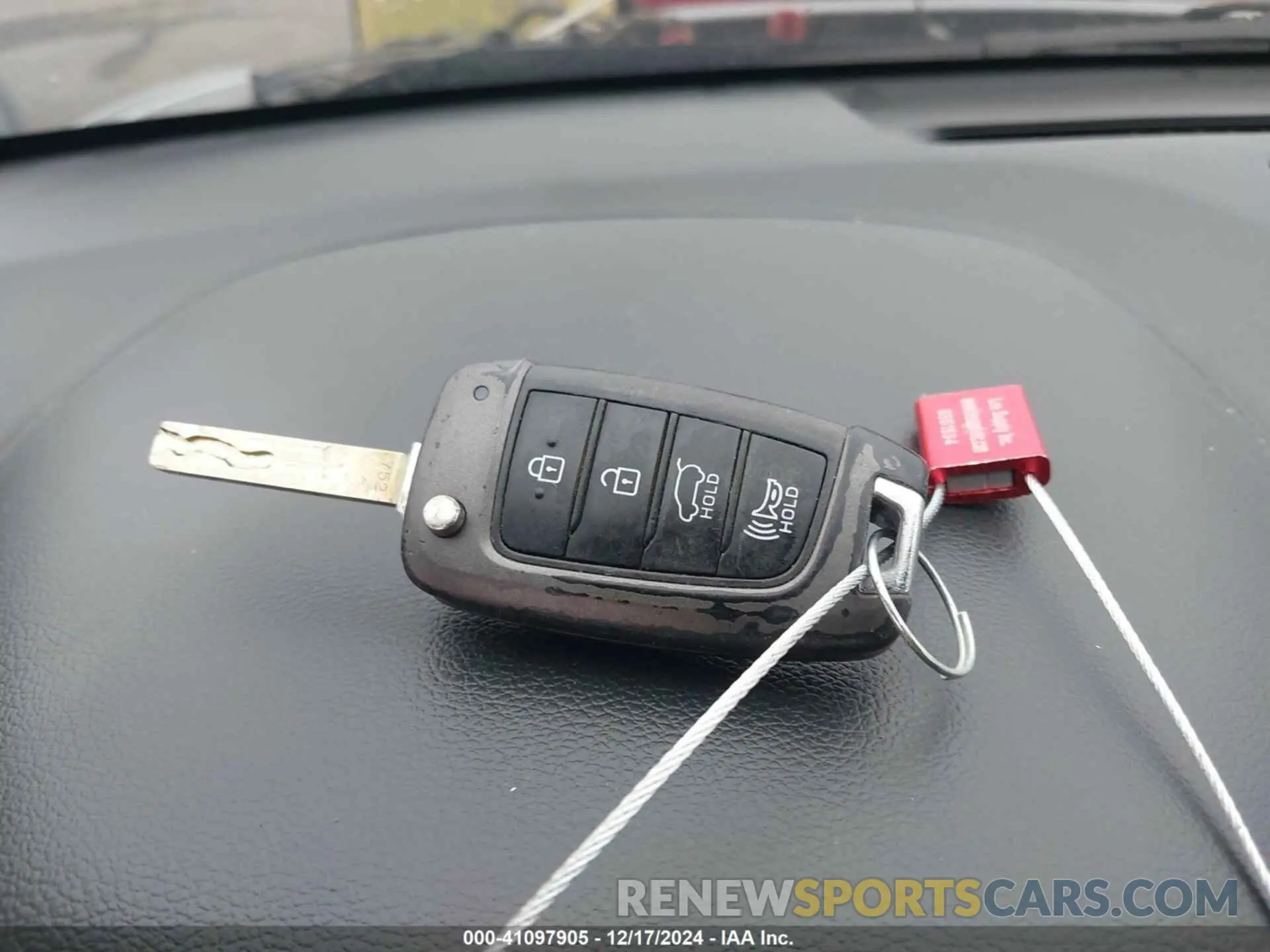 11 fotografías del automóvil dañado KM8K12AA6LU579366 HYUNDAI KONA 2020