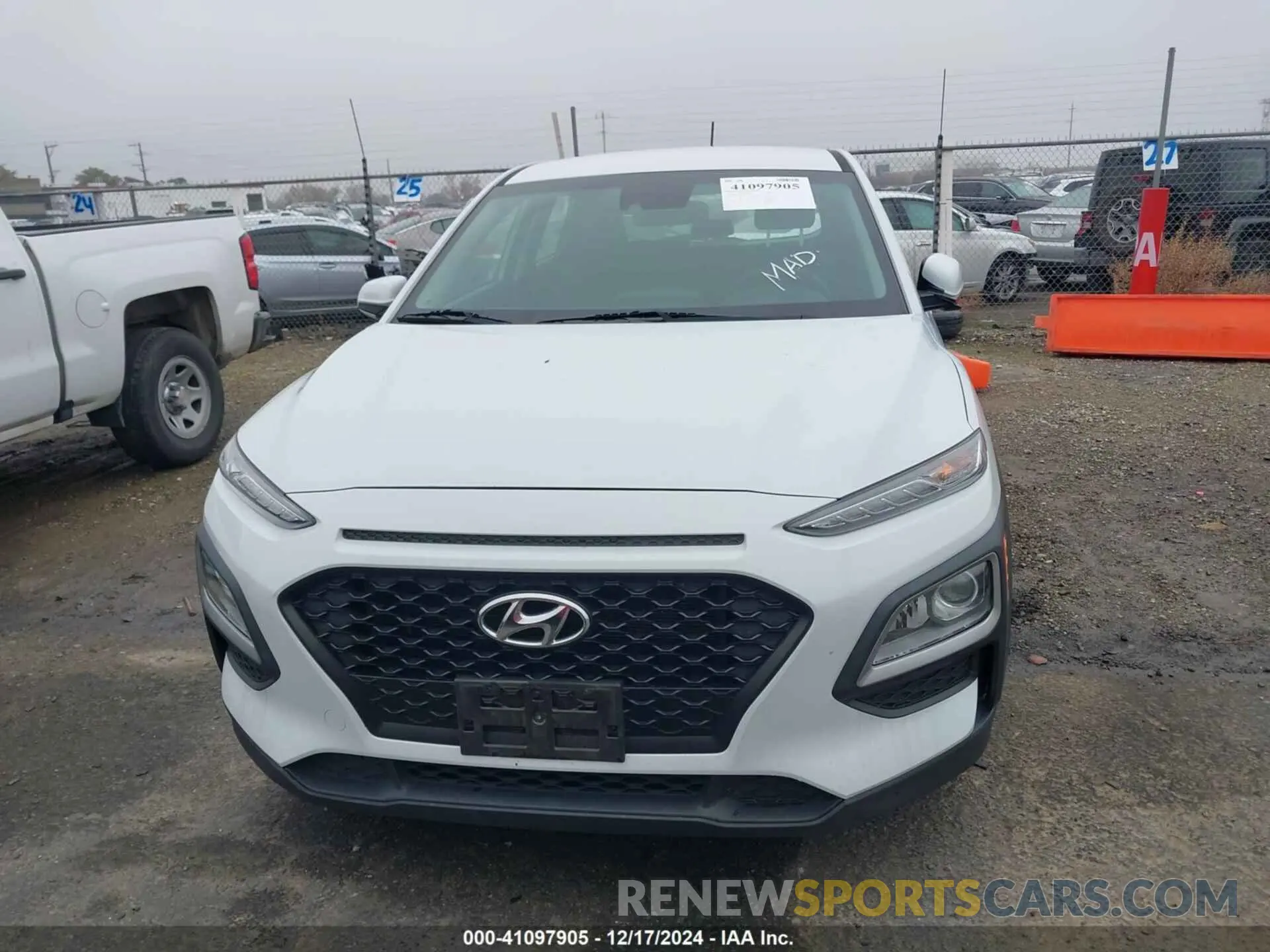 12 fotografías del automóvil dañado KM8K12AA6LU579366 HYUNDAI KONA 2020