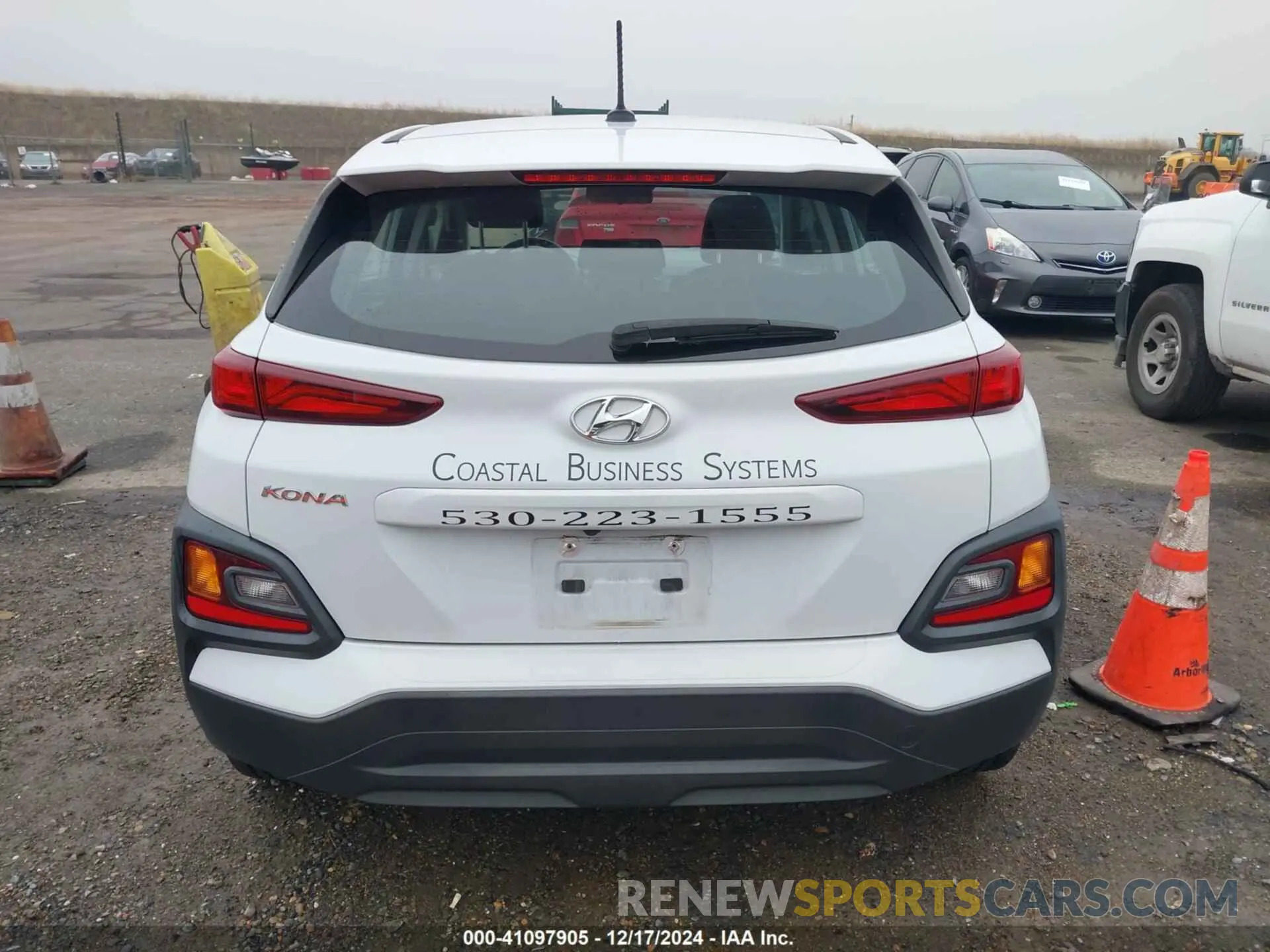 16 fotografías del automóvil dañado KM8K12AA6LU579366 HYUNDAI KONA 2020