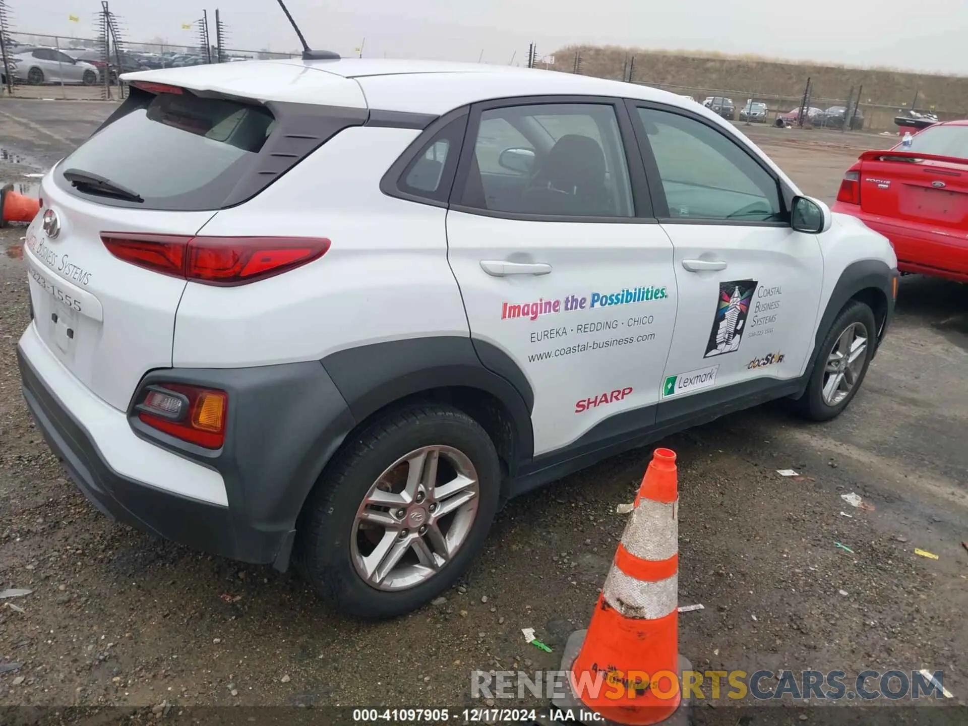4 fotografías del automóvil dañado KM8K12AA6LU579366 HYUNDAI KONA 2020