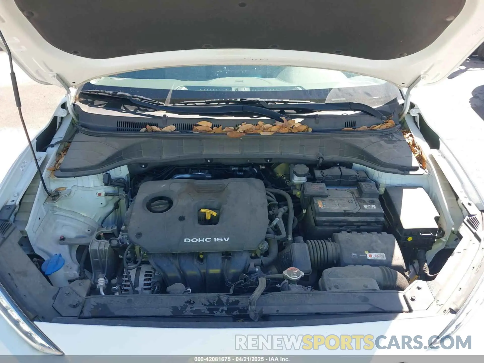 10 fotografías del automóvil dañado KM8K12AA7LU424244 HYUNDAI KONA 2020