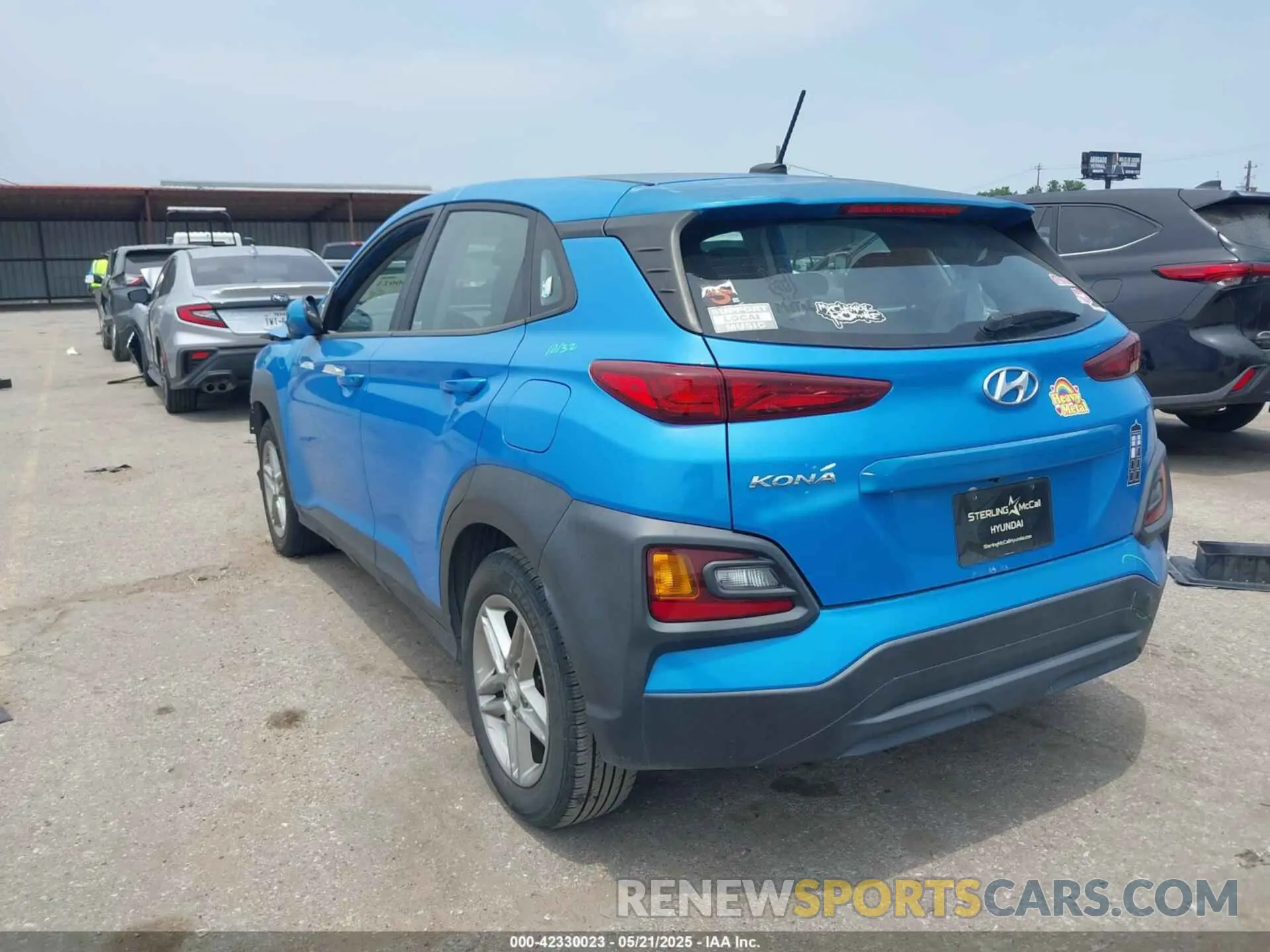 3 fotografías del automóvil dañado KM8K12AAXLU500023 HYUNDAI KONA 2020