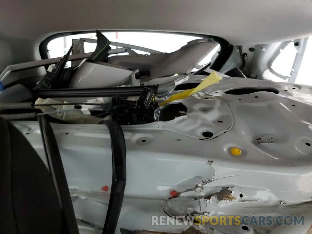 13 fotografías del automóvil dañado KM8K1CAA0LU416587 HYUNDAI KONA 2020