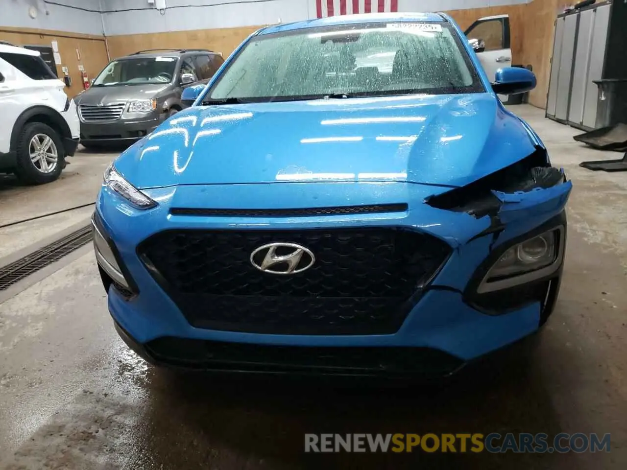 5 fotografías del automóvil dañado KM8K1CAA0LU464669 HYUNDAI KONA 2020