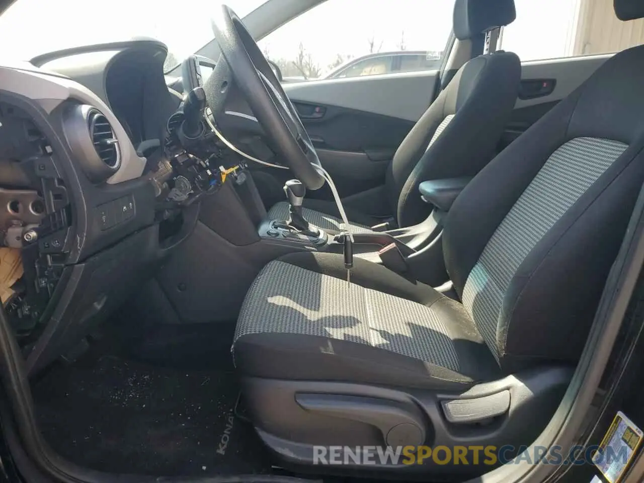 7 fotografías del automóvil dañado KM8K1CAA0LU571673 HYUNDAI KONA 2020