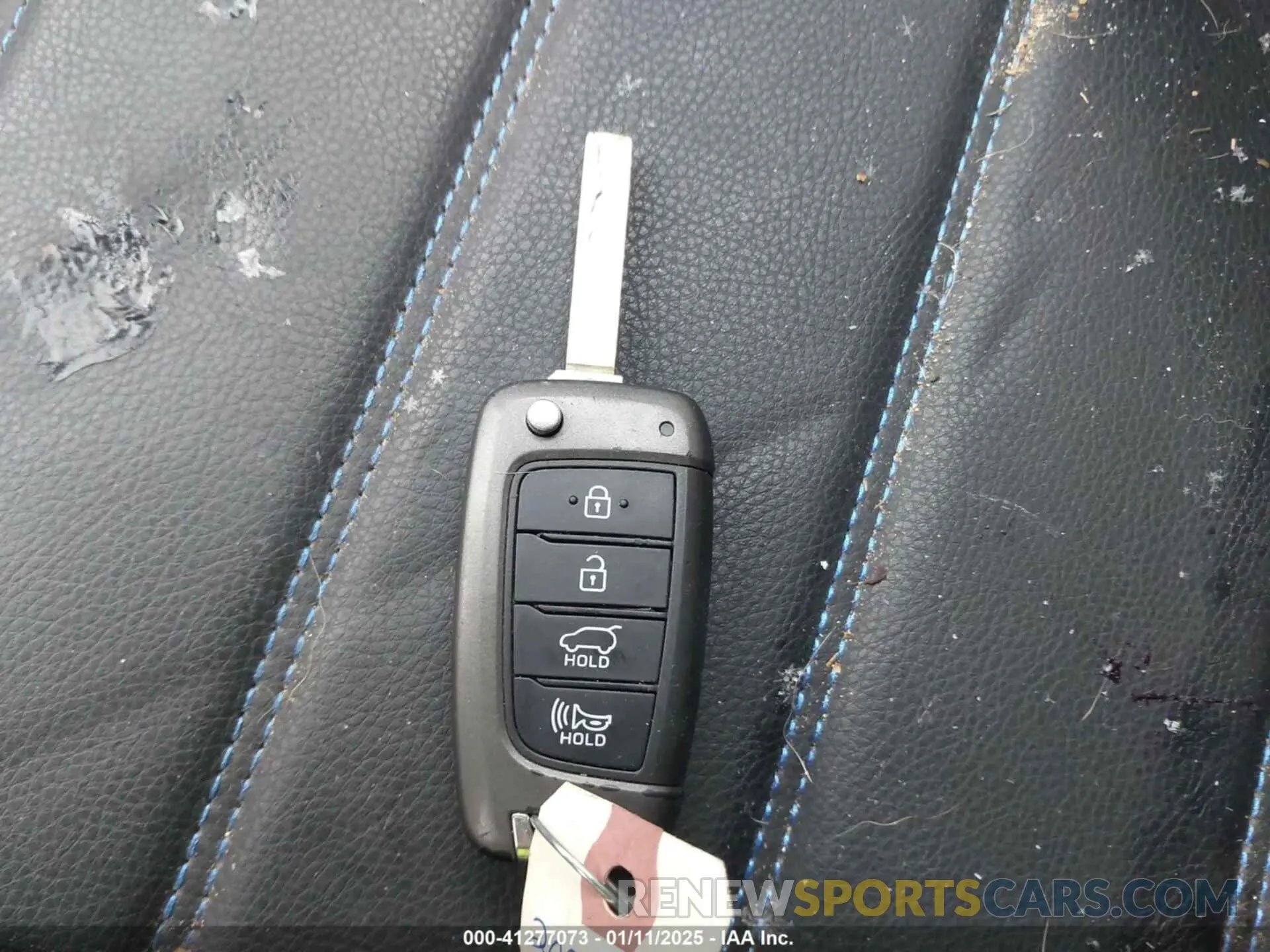 11 fotografías del automóvil dañado KM8K1CAA1LU453616 HYUNDAI KONA 2020