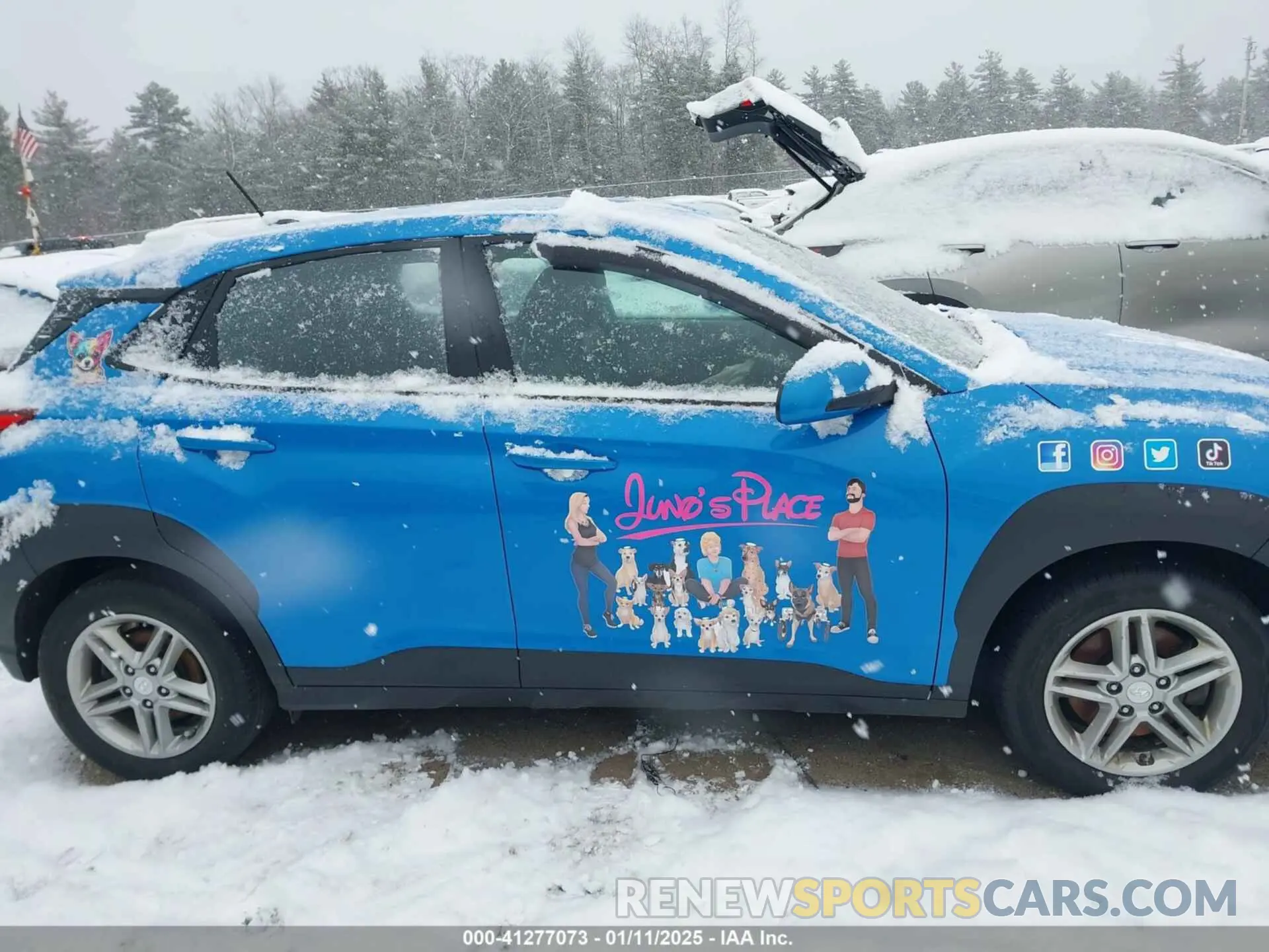 13 fotografías del automóvil dañado KM8K1CAA1LU453616 HYUNDAI KONA 2020