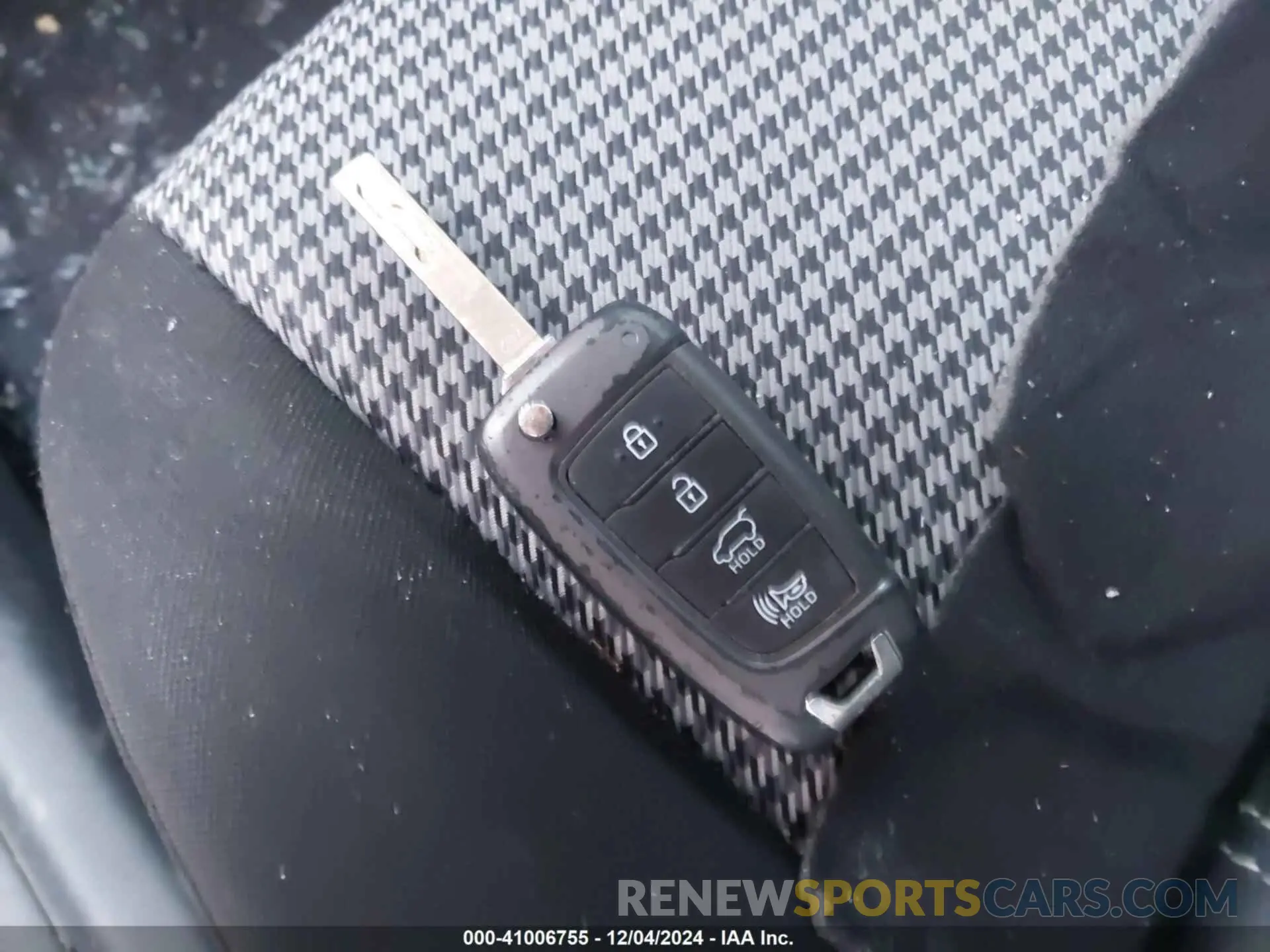 11 fotografías del automóvil dañado KM8K1CAA4LU487307 HYUNDAI KONA 2020