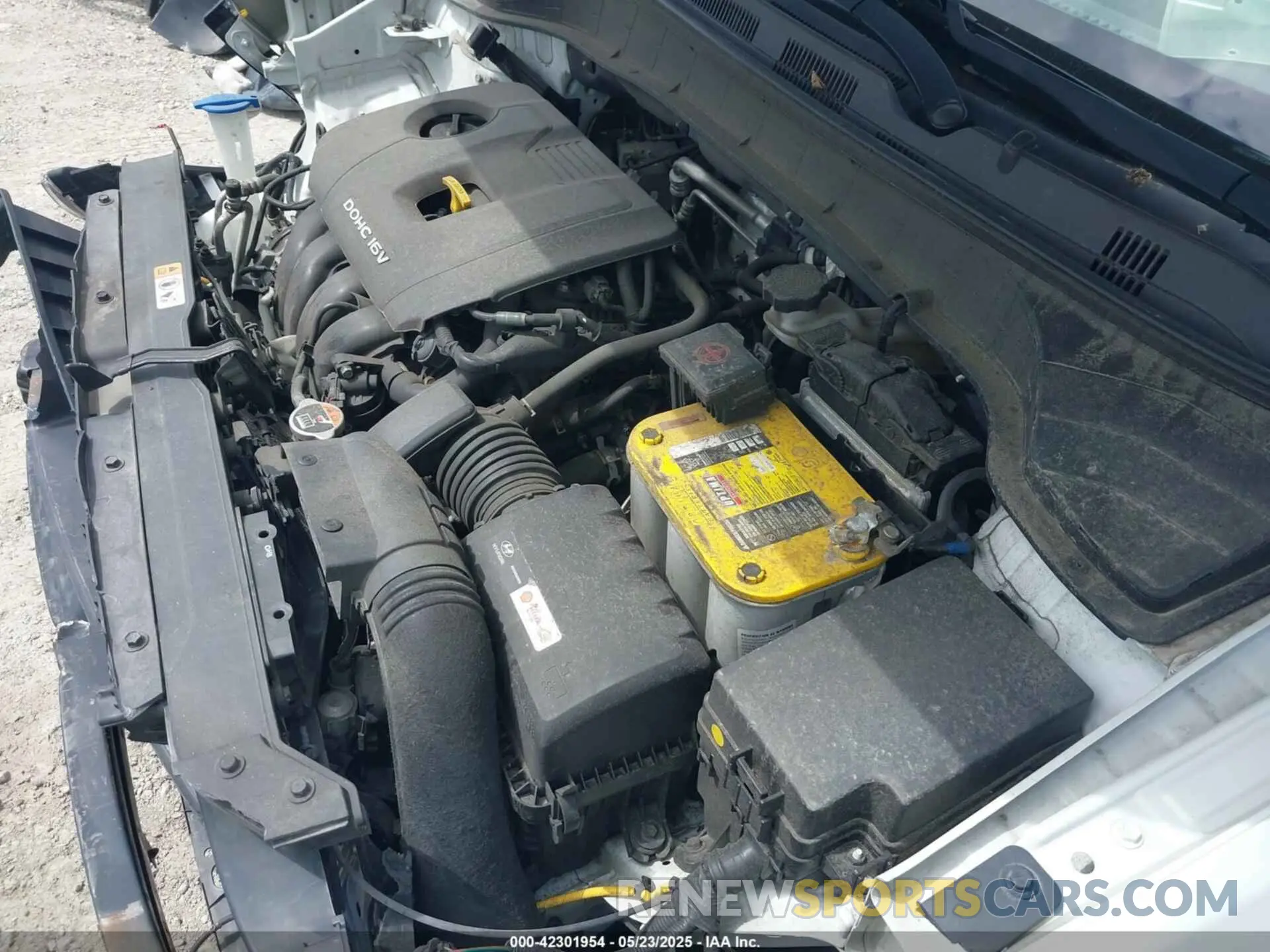 10 fotografías del automóvil dañado KM8K1CAA8LU443892 HYUNDAI KONA 2020