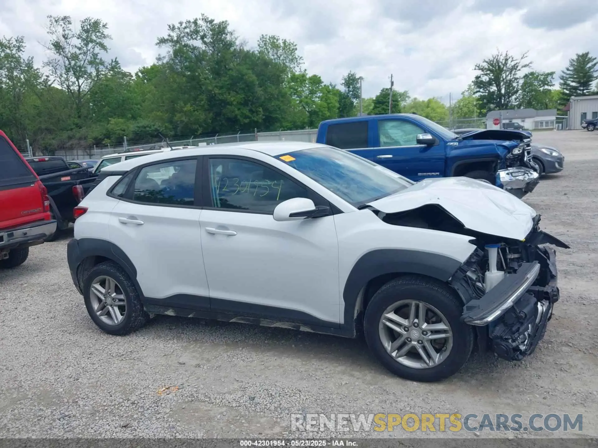 14 fotografías del automóvil dañado KM8K1CAA8LU443892 HYUNDAI KONA 2020