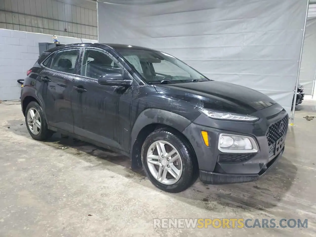 4 fotografías del automóvil dañado KM8K1CAA8LU472809 HYUNDAI KONA 2020