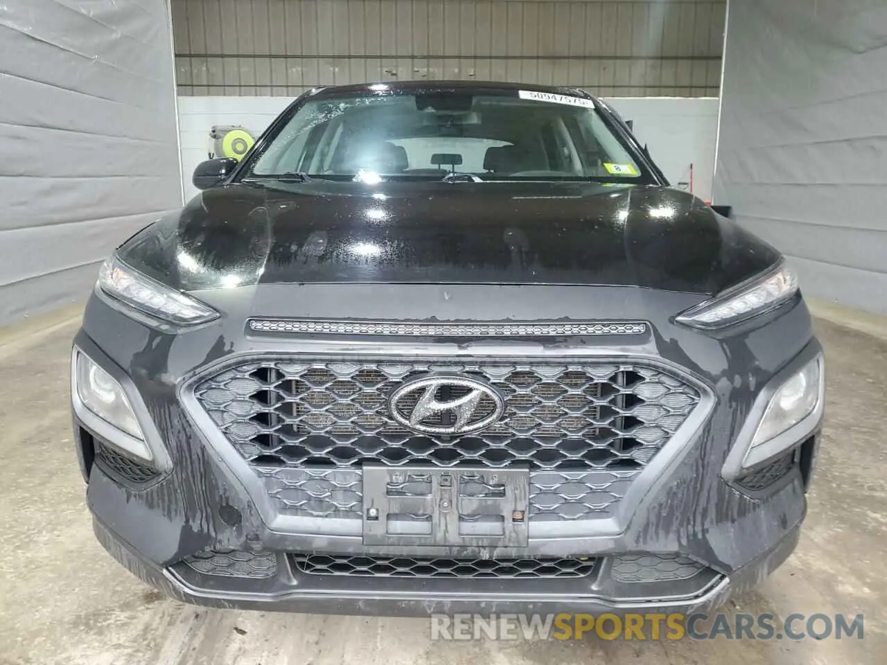 5 fotografías del automóvil dañado KM8K1CAA8LU472809 HYUNDAI KONA 2020