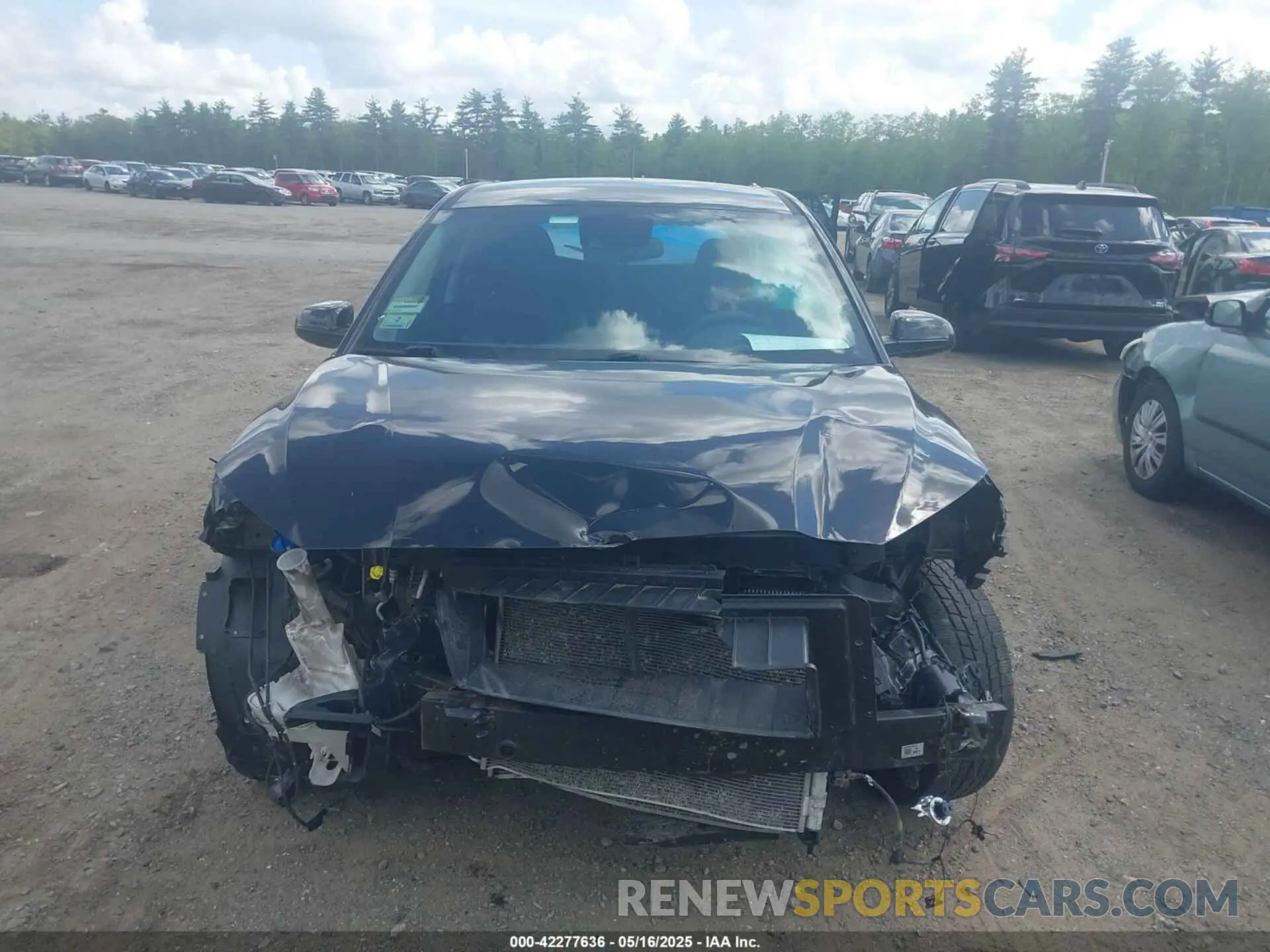 13 fotografías del automóvil dañado KM8K1CAA8LU574353 HYUNDAI KONA 2020