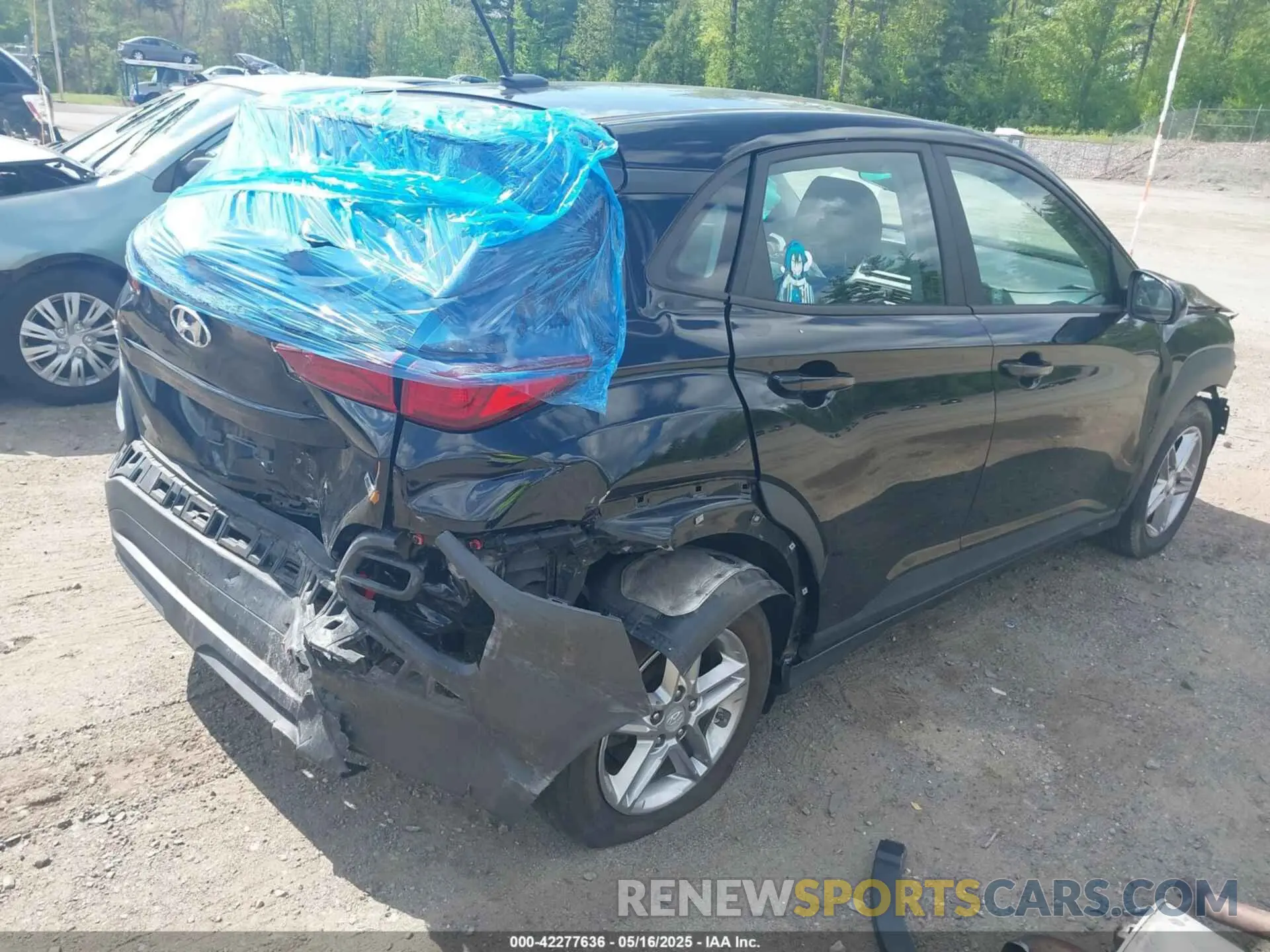 4 fotografías del automóvil dañado KM8K1CAA8LU574353 HYUNDAI KONA 2020