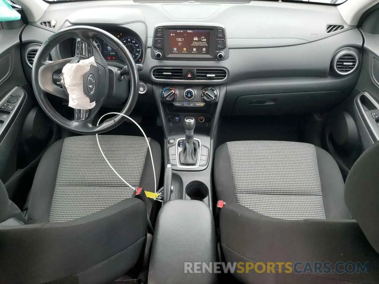 8 fotografías del automóvil dañado KM8K22AA2LU561377 HYUNDAI KONA 2020